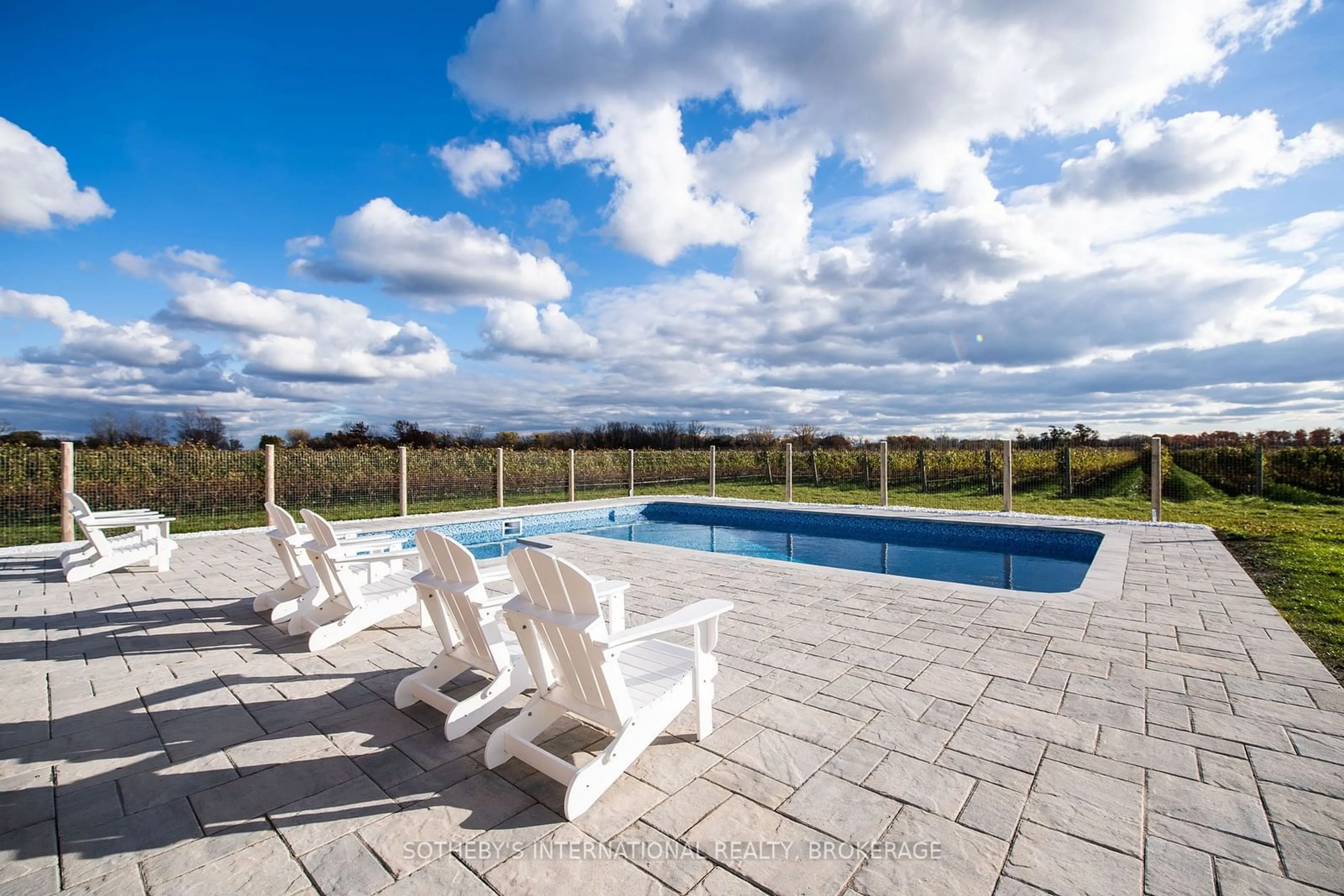 Pool for 1219 Lakeshore Rd, Niagara-on-the-Lake Ontario L0S 1J0