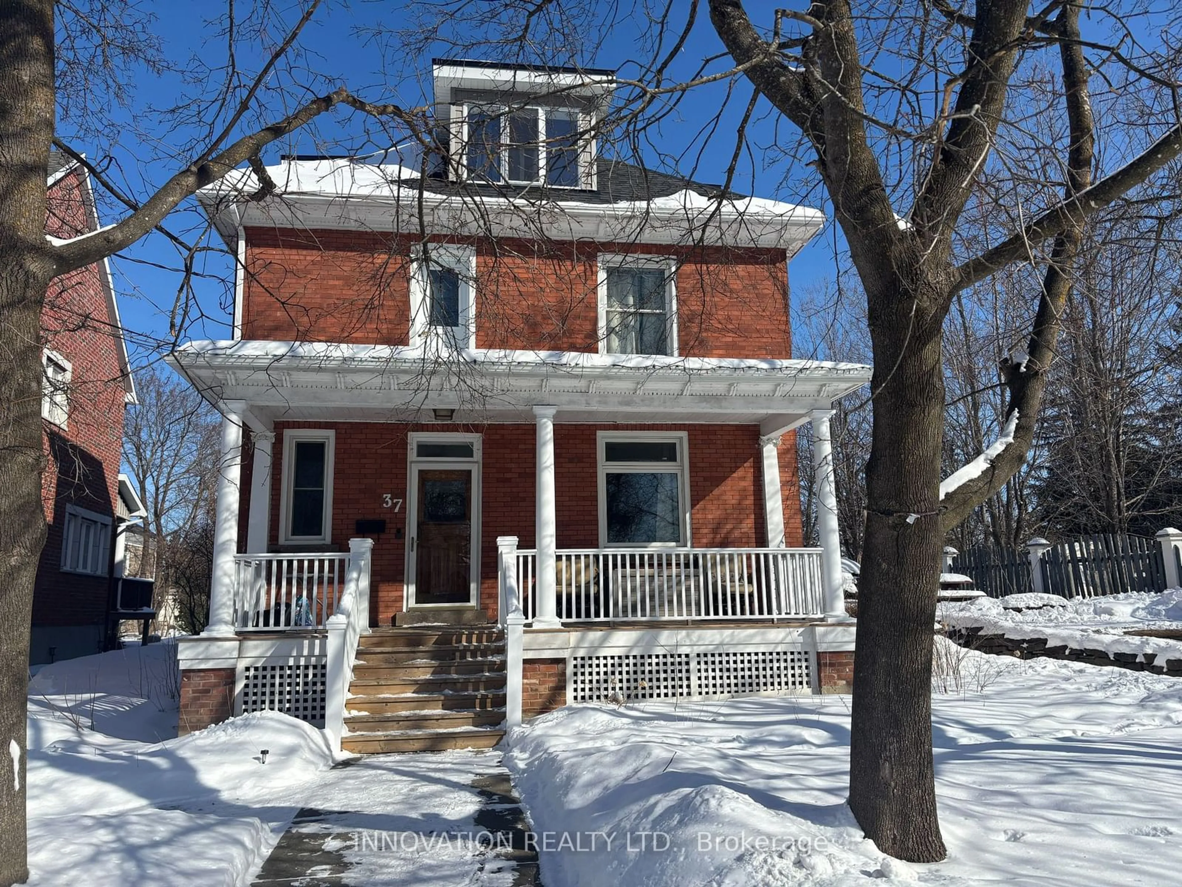 Home with brick exterior material, street for 37 MCARTHUR Ave, Carleton Place Ontario K7C 2W1