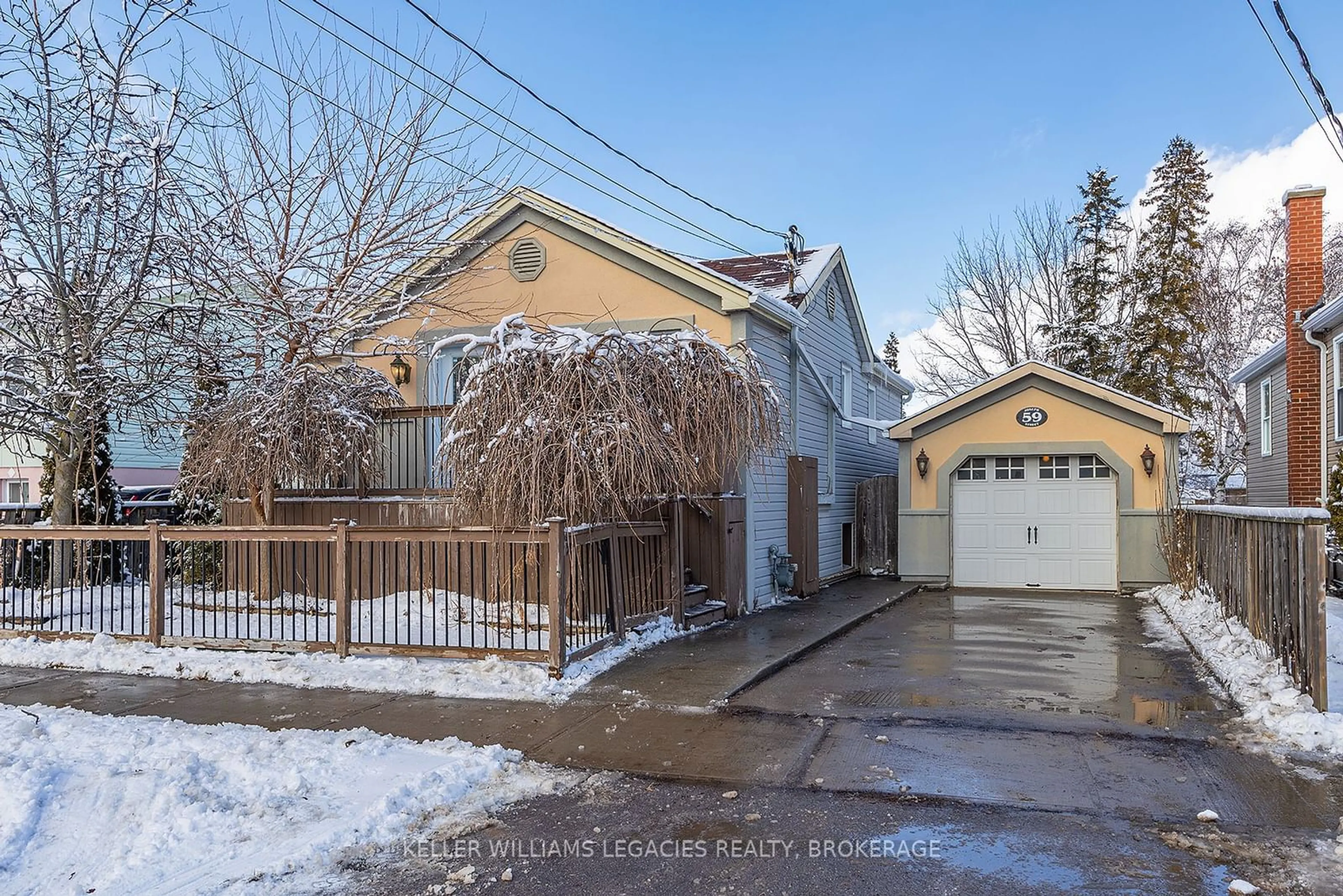 A pic from outside/outdoor area/front of a property/back of a property/a pic from drone, street for 59 Joseph St, Kingston Ontario K7K 2H6