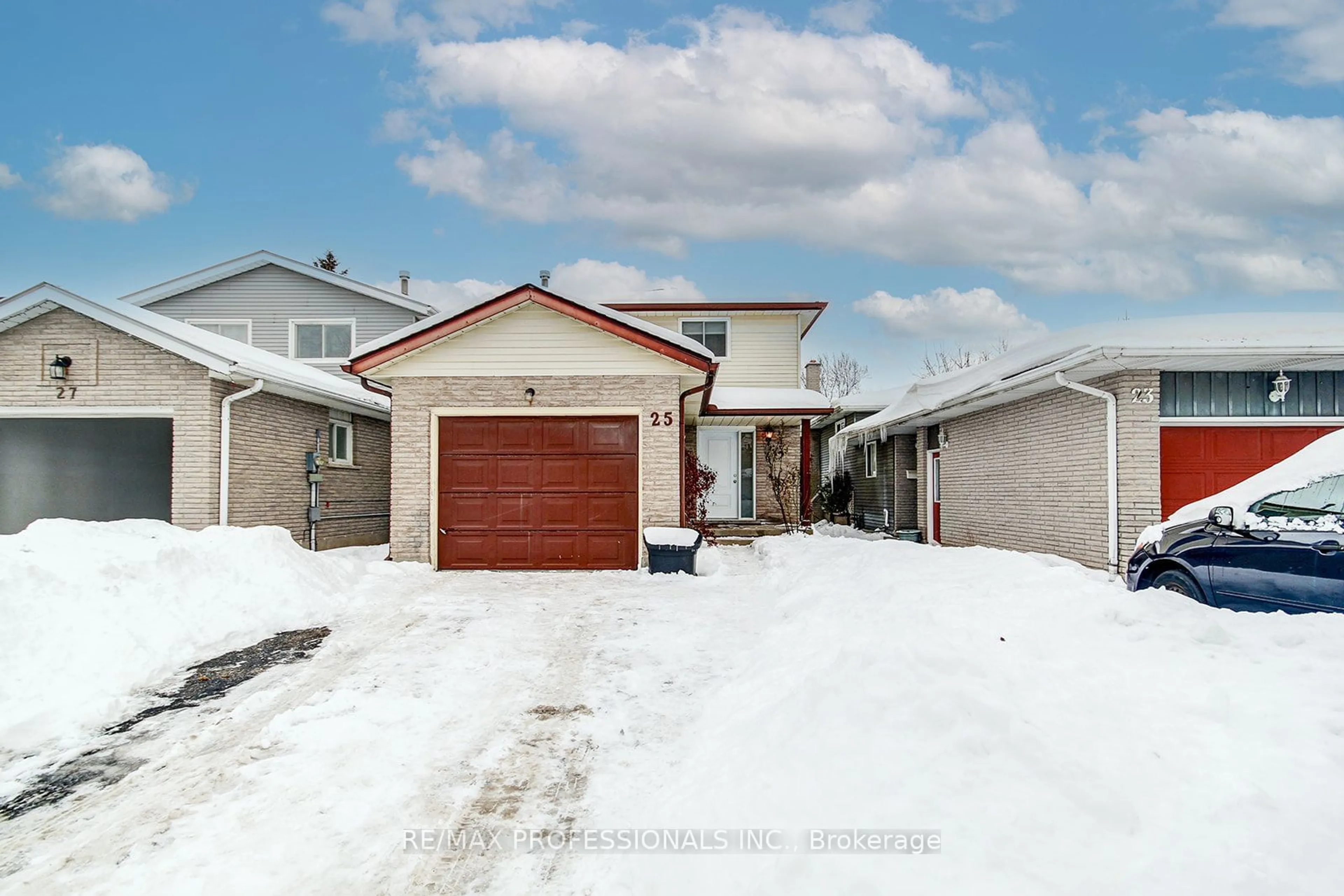 Unknown for 25 Windale Cres, Kitchener Ontario N2E 3E5