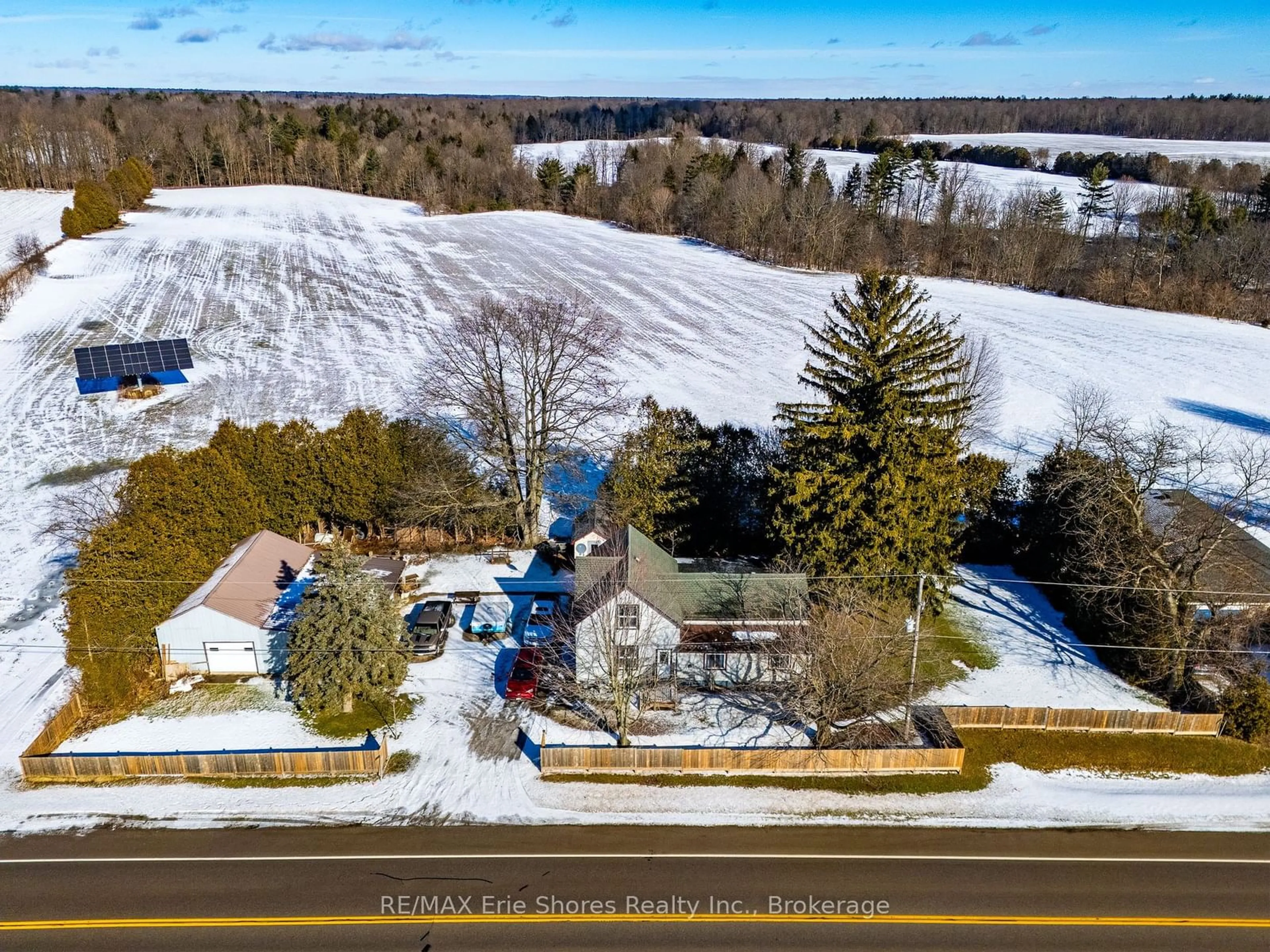 A pic from outside/outdoor area/front of a property/back of a property/a pic from drone, street for 57902 Calton Line, Bayham Ontario N0S 1Z0