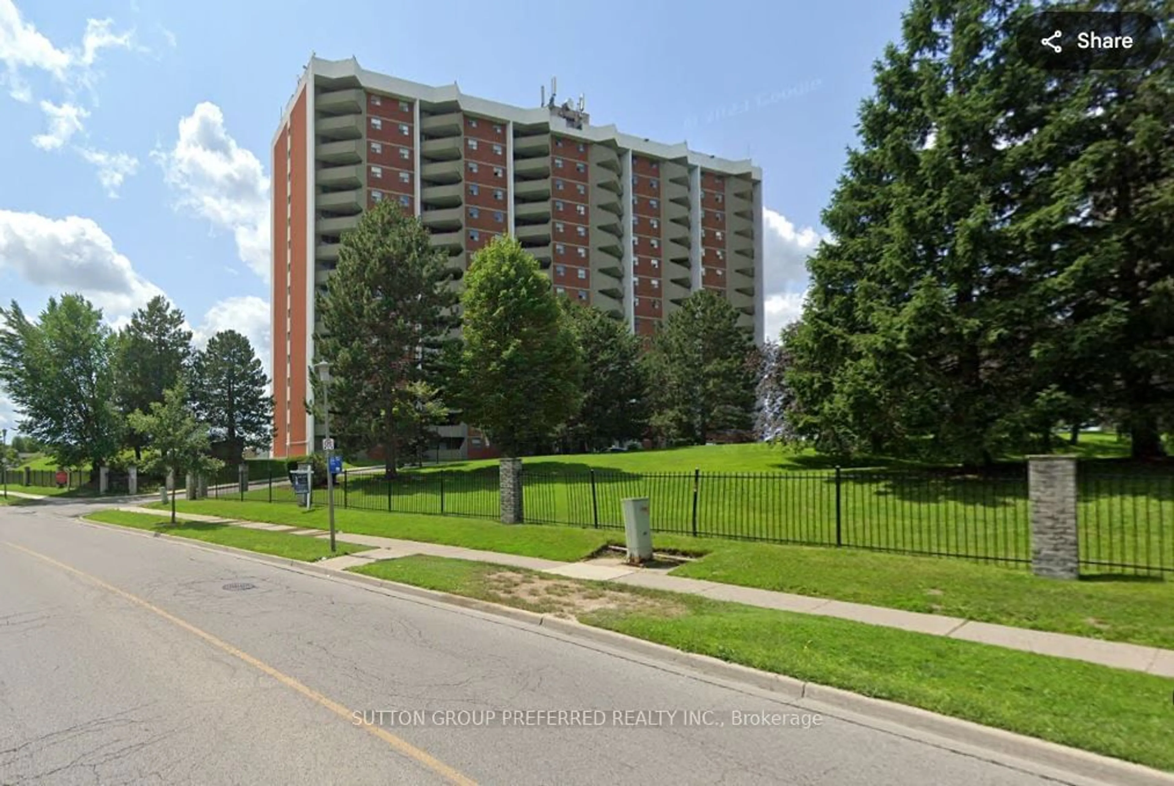 A pic from outside/outdoor area/front of a property/back of a property/a pic from drone, street for 1103 Jalna Blvd #1407, London Ontario N6E 2W8