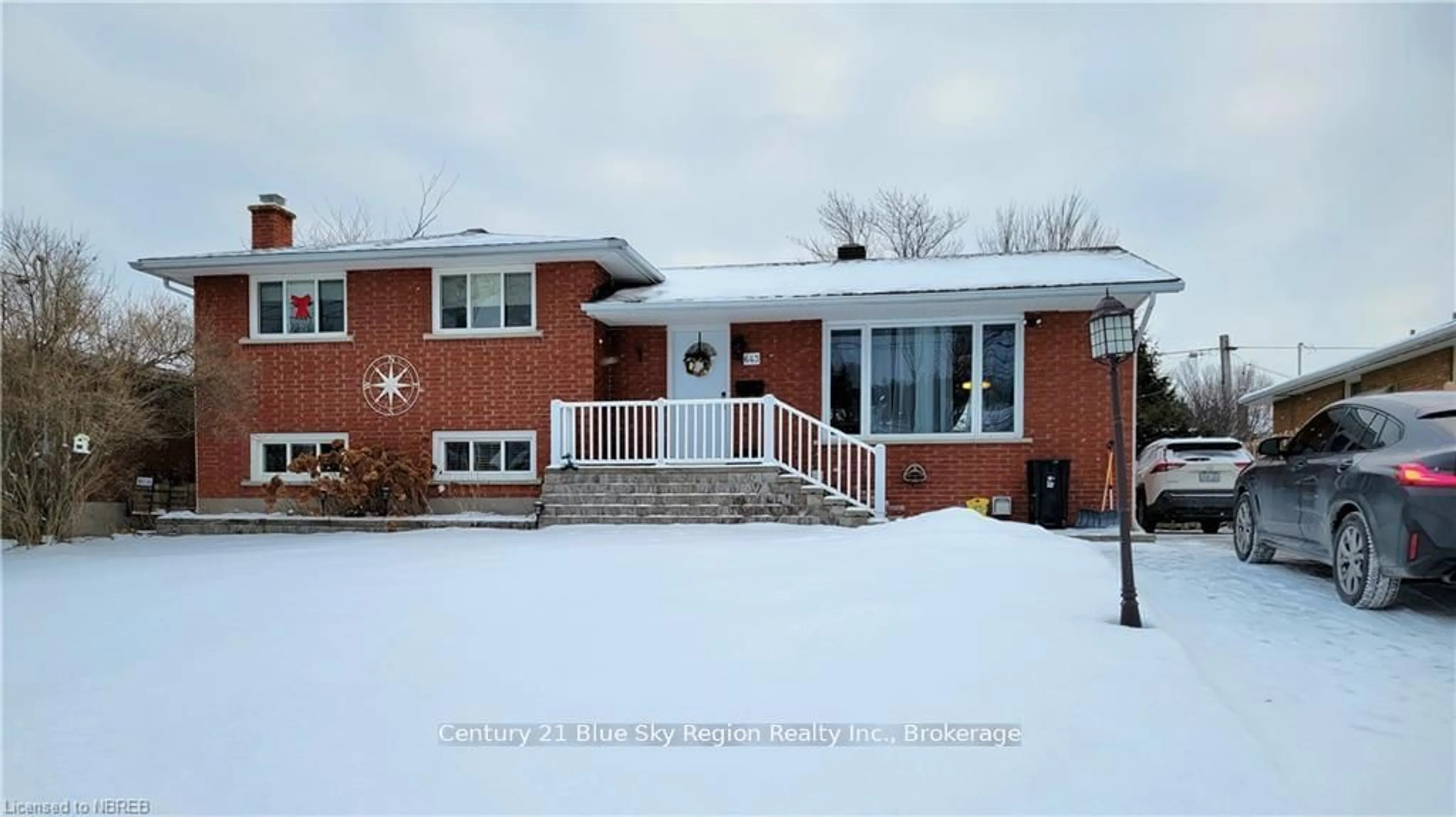 Home with brick exterior material, street for 643 NORMAN Ave, North Bay Ontario P1B 8C2