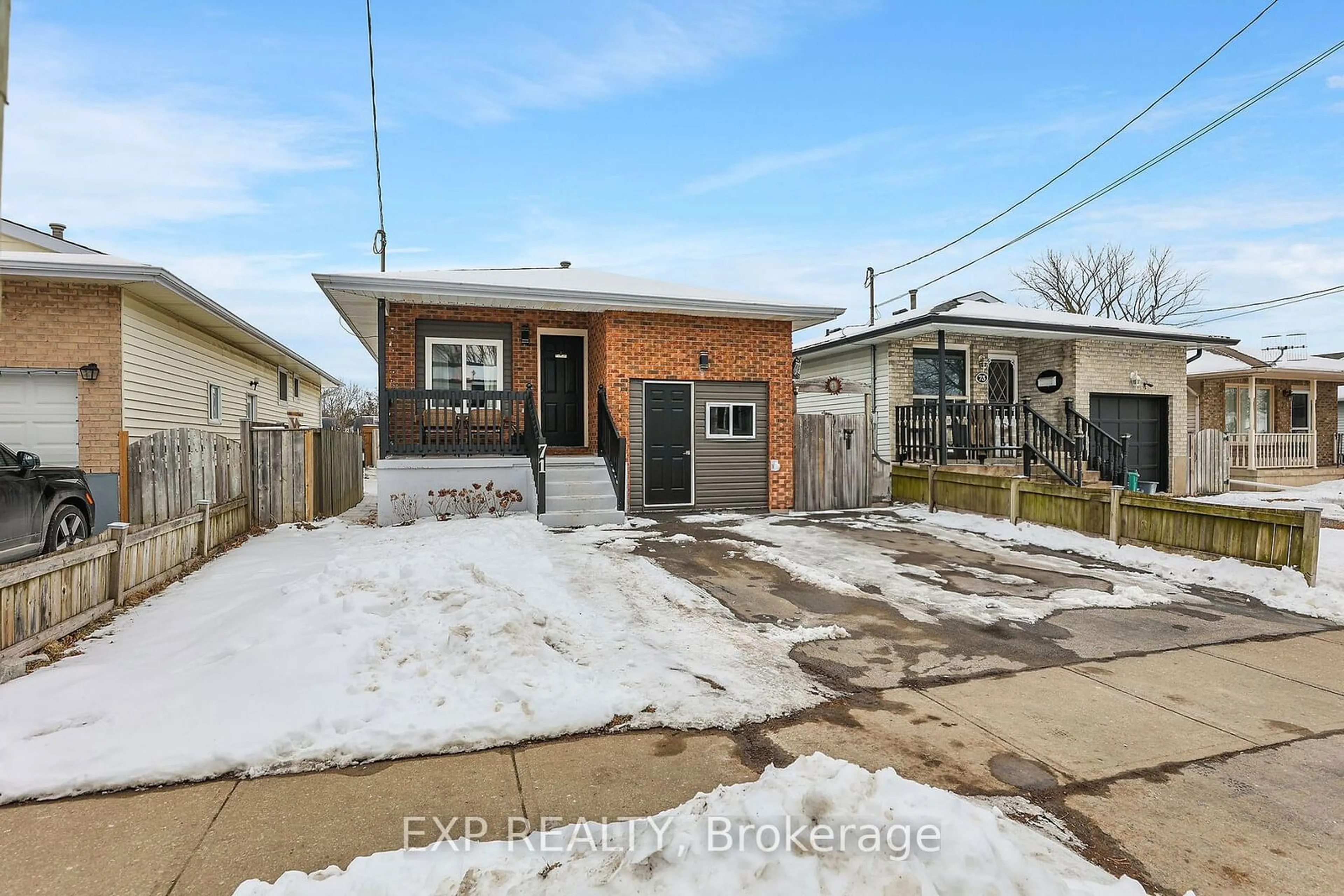 Unknown for 71 Commercial St, Welland Ontario L3B 5Y8