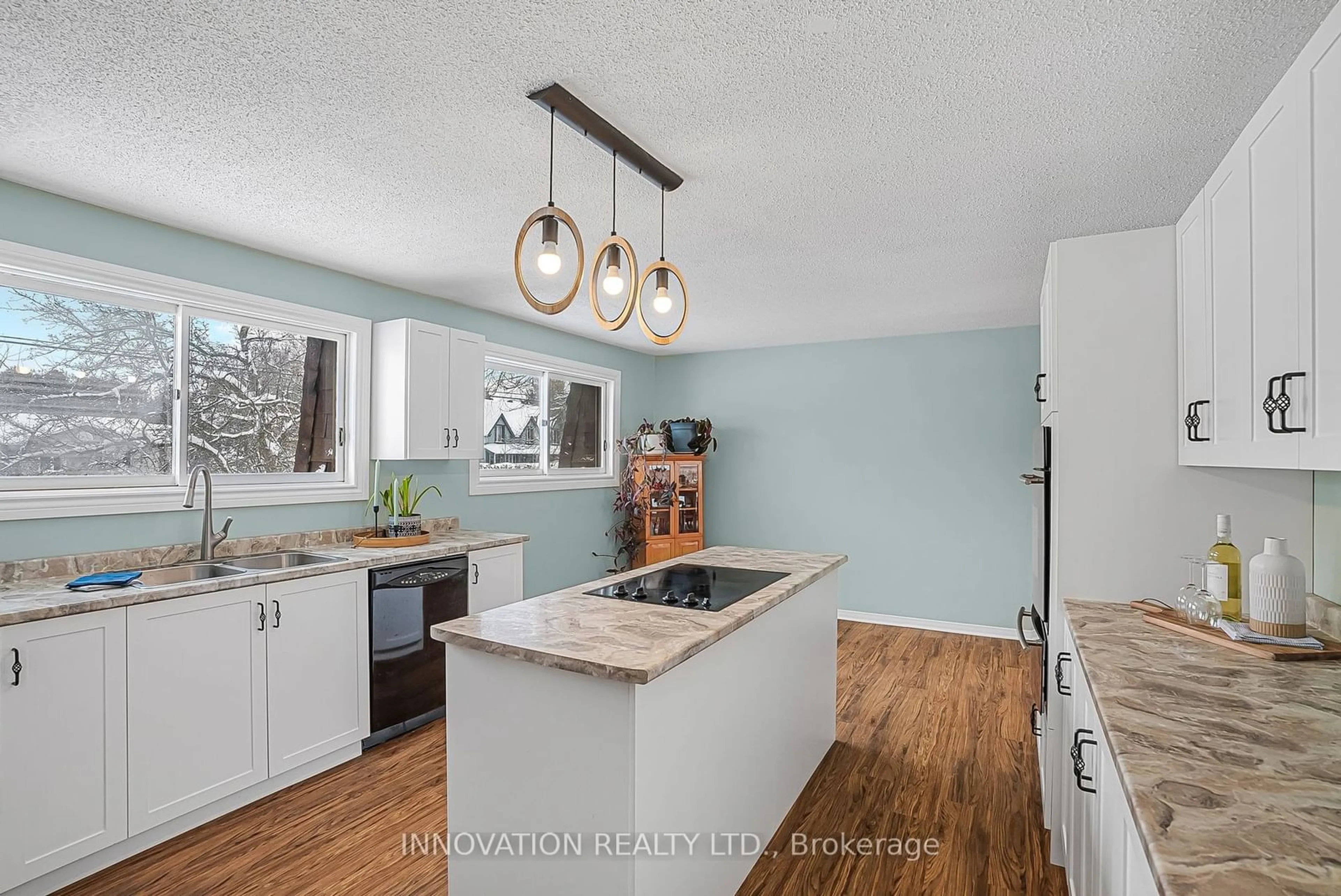 Open concept kitchen, unknown for 5662 Ferdinand St, Greely - Metcalfe - Osgoode - Vernon and Area Ontario K0A 2W0