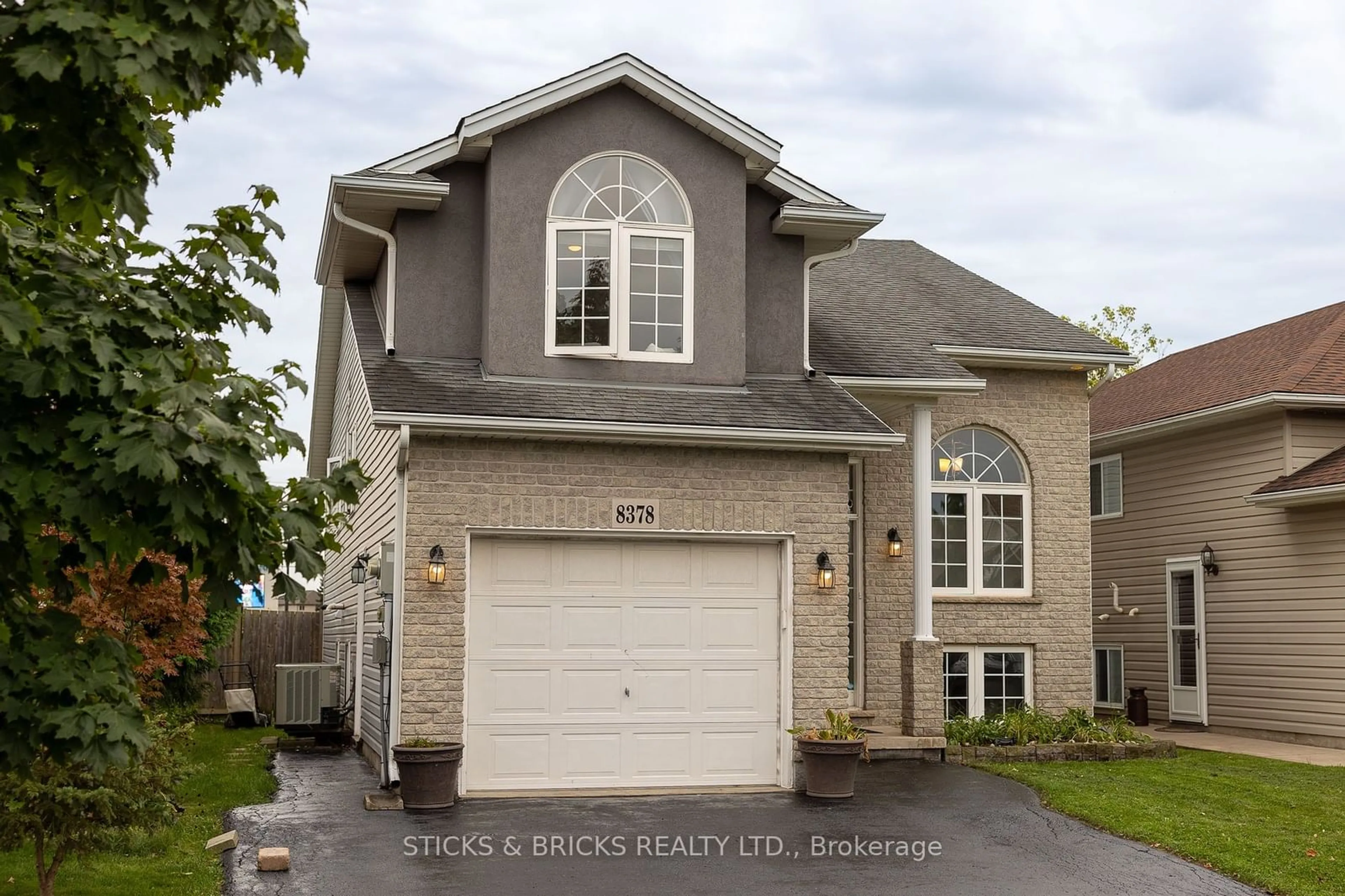 Home with brick exterior material, street for 8378 Atack Crt, Niagara Falls Ontario L2H 3N4