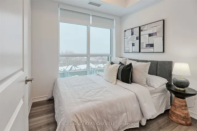 Additional property image - 460 Dundas St Unit 611
