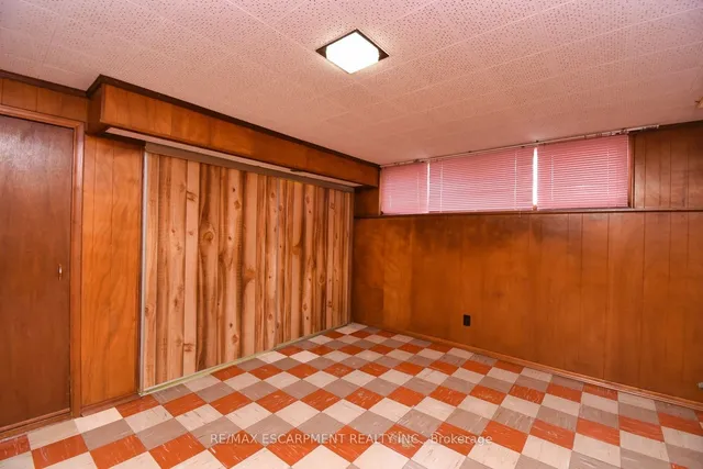 Additional property image - 40 SEELEY Ave