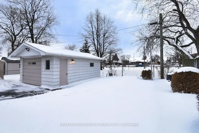 Additional property image - 40 SEELEY Ave