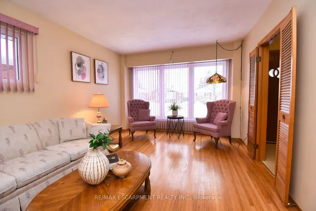 Additional property image - 40 SEELEY Ave