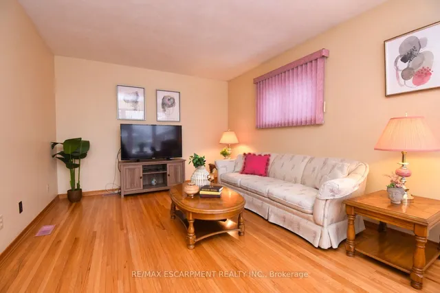 Additional property image - 40 SEELEY Ave