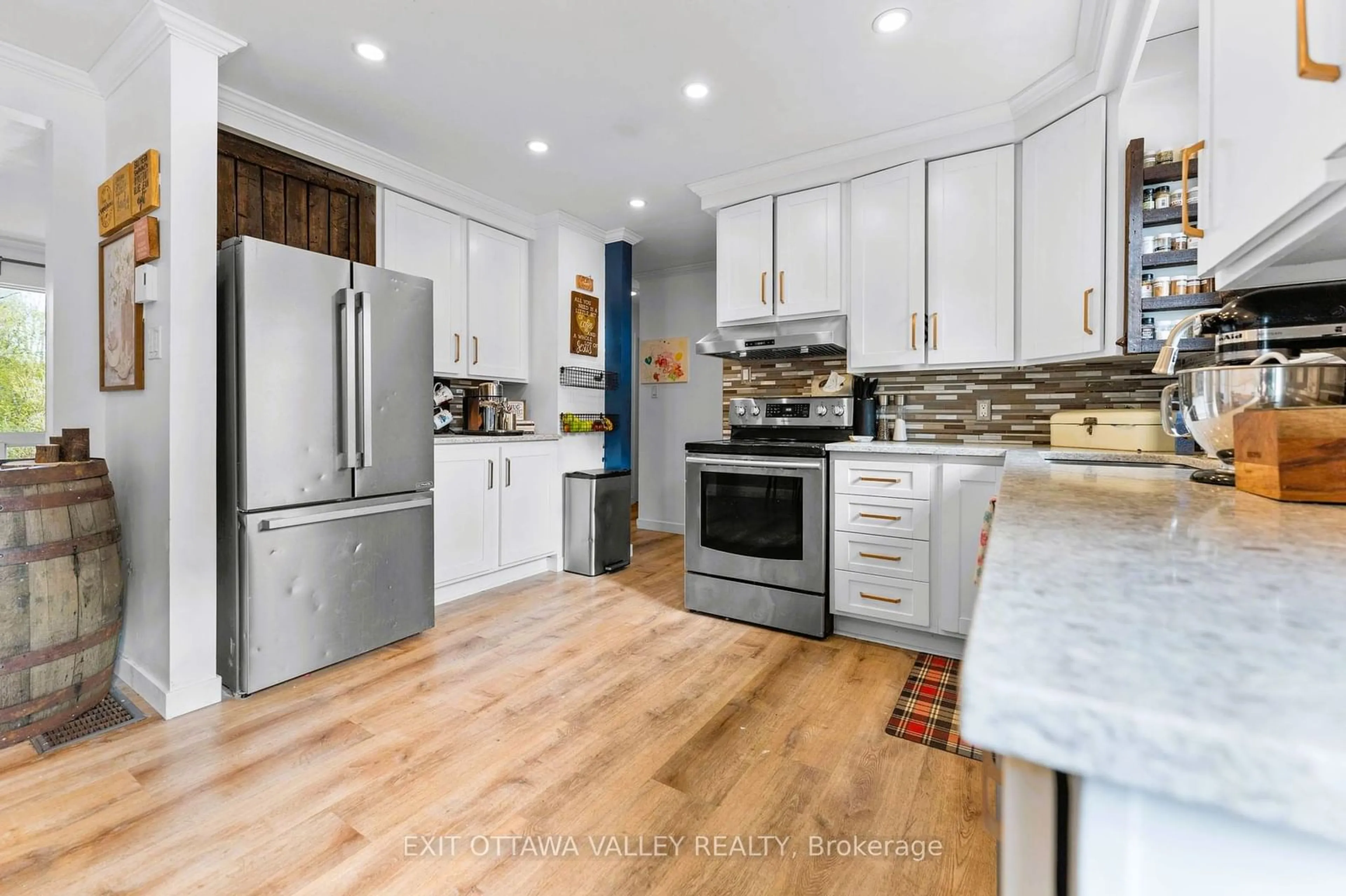 Open concept kitchen, unknown for 12 Lisk St, Killaloe, Hagarty and Richards Ontario K0J 2A0