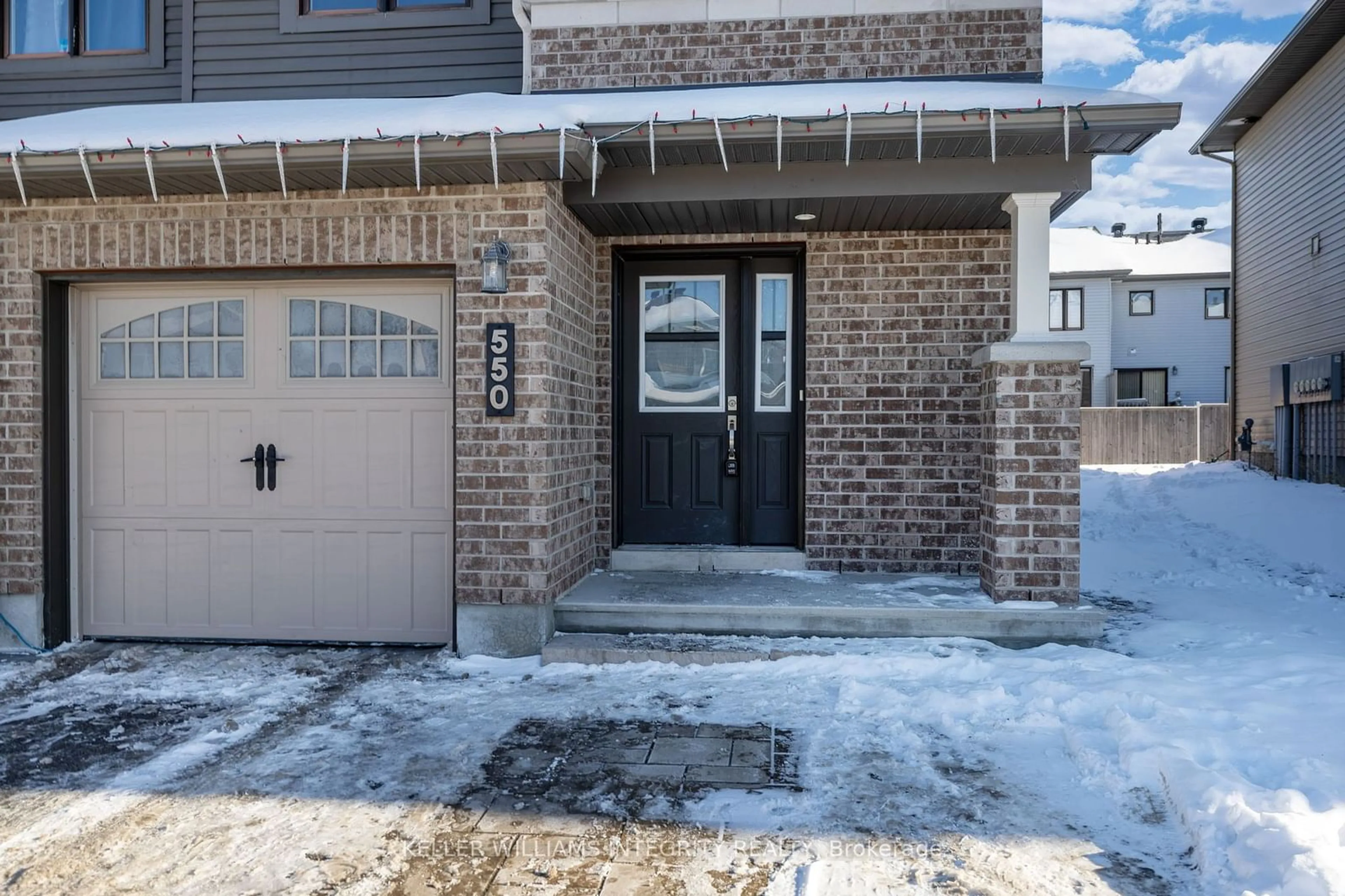 Home with brick exterior material, street for 550 Paine Ave, Kanata Ontario K2T 0K7