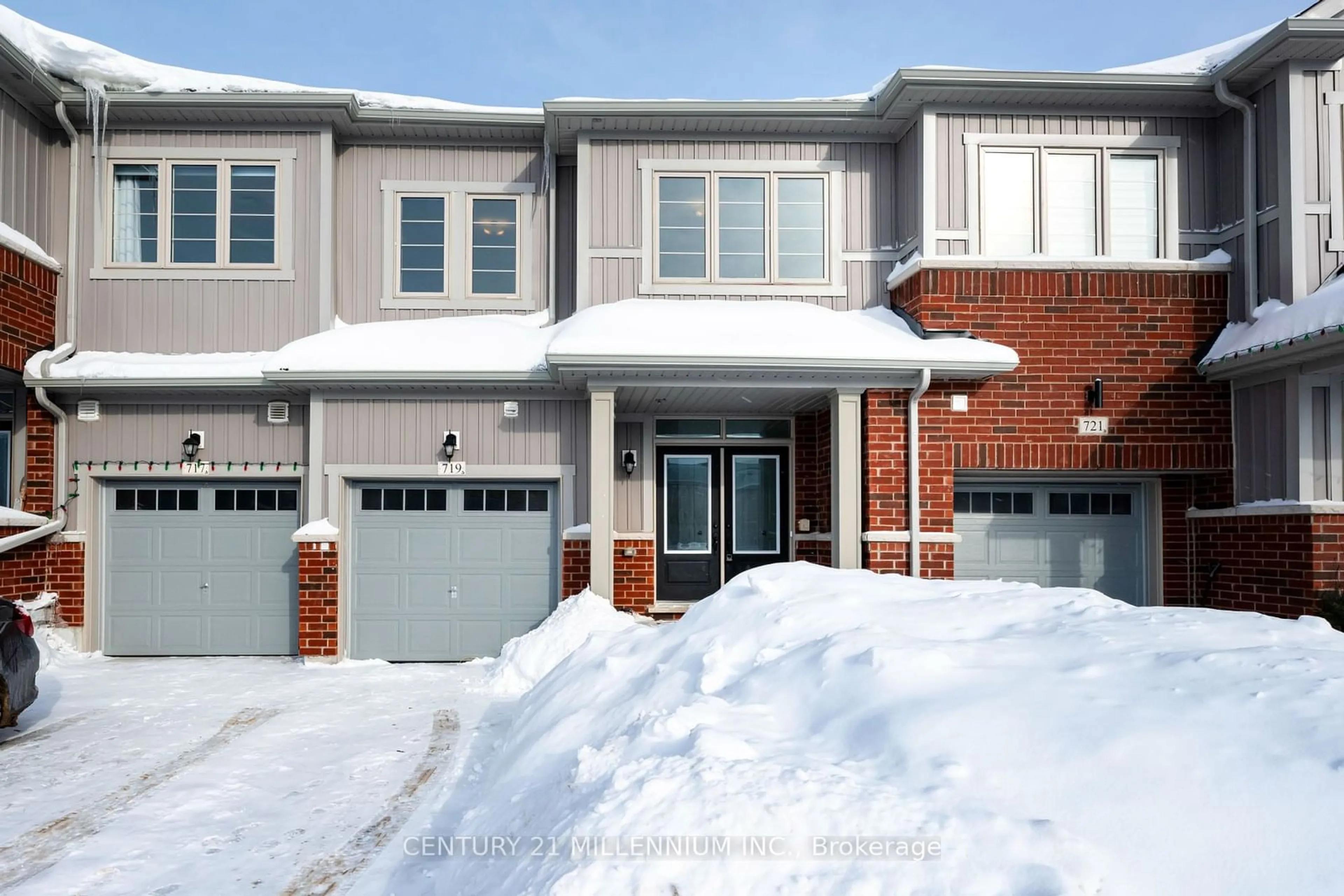 Home with brick exterior material, street for 719 Potawatomi Cres, Melancthon Ontario L9V 3Y4