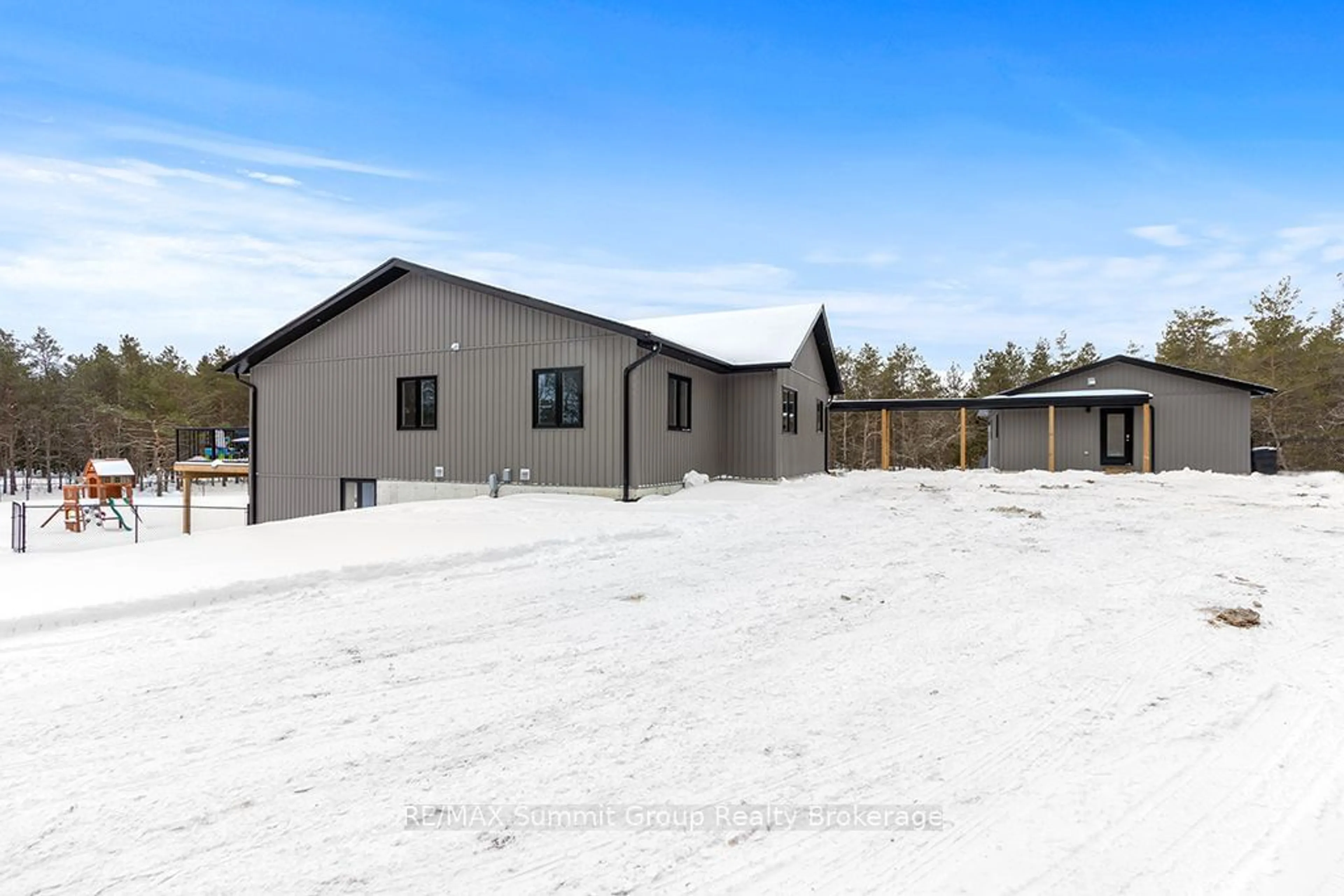 A pic from outside/outdoor area/front of a property/back of a property/a pic from drone, building for 615690 Hamilton Lane, West Grey Ontario N0C 1H0