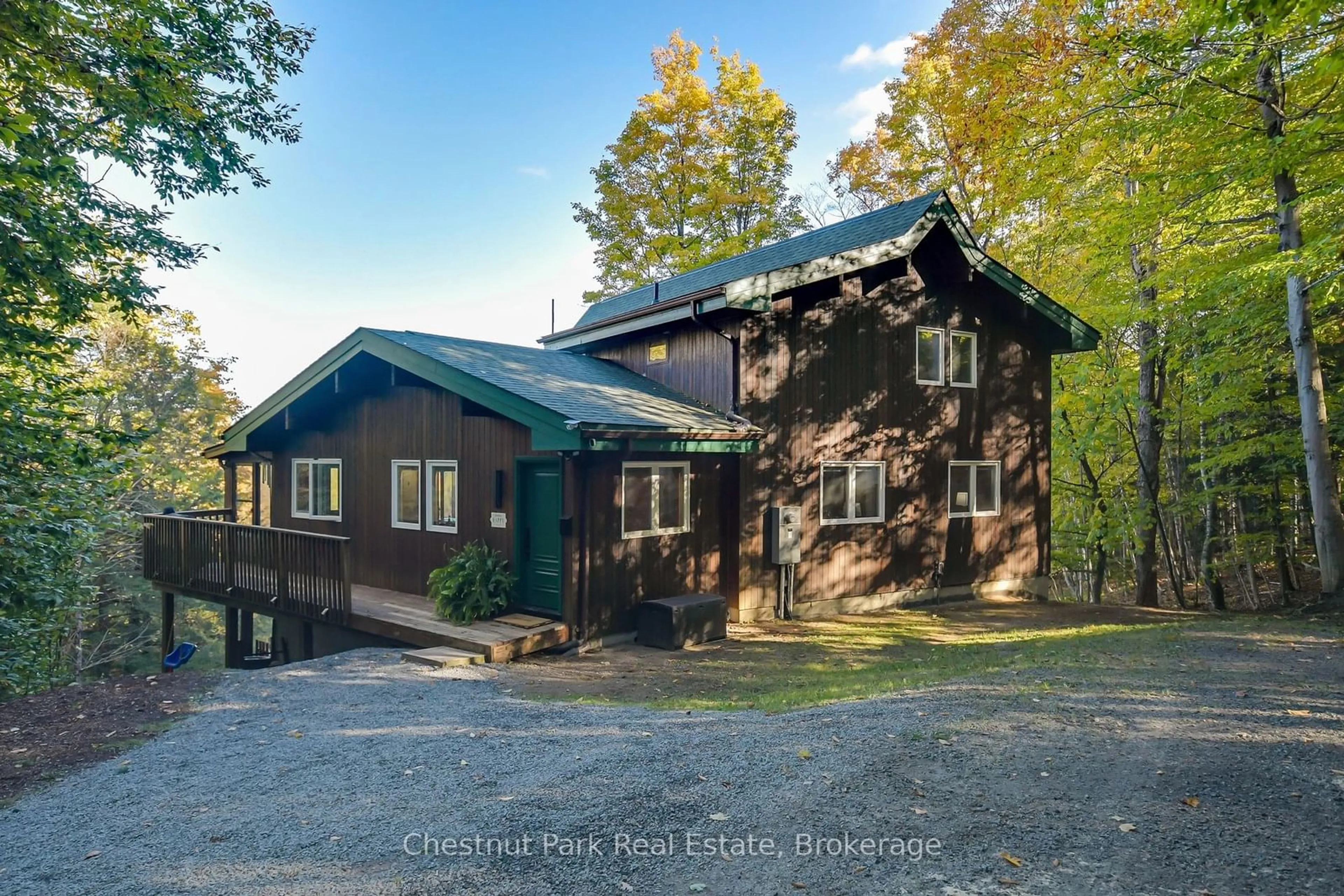 A pic from outside/outdoor area/front of a property/back of a property/a pic from drone, unknown for 1033 Point Ideal Rd, Lake of Bays Ontario P0A 1H0