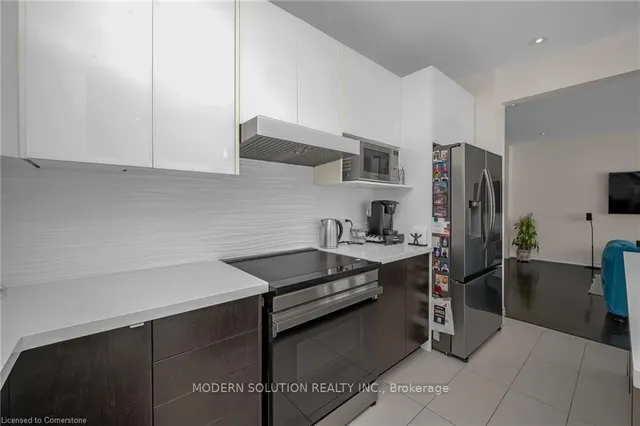 Additional property image - 142 IRWIN Ave