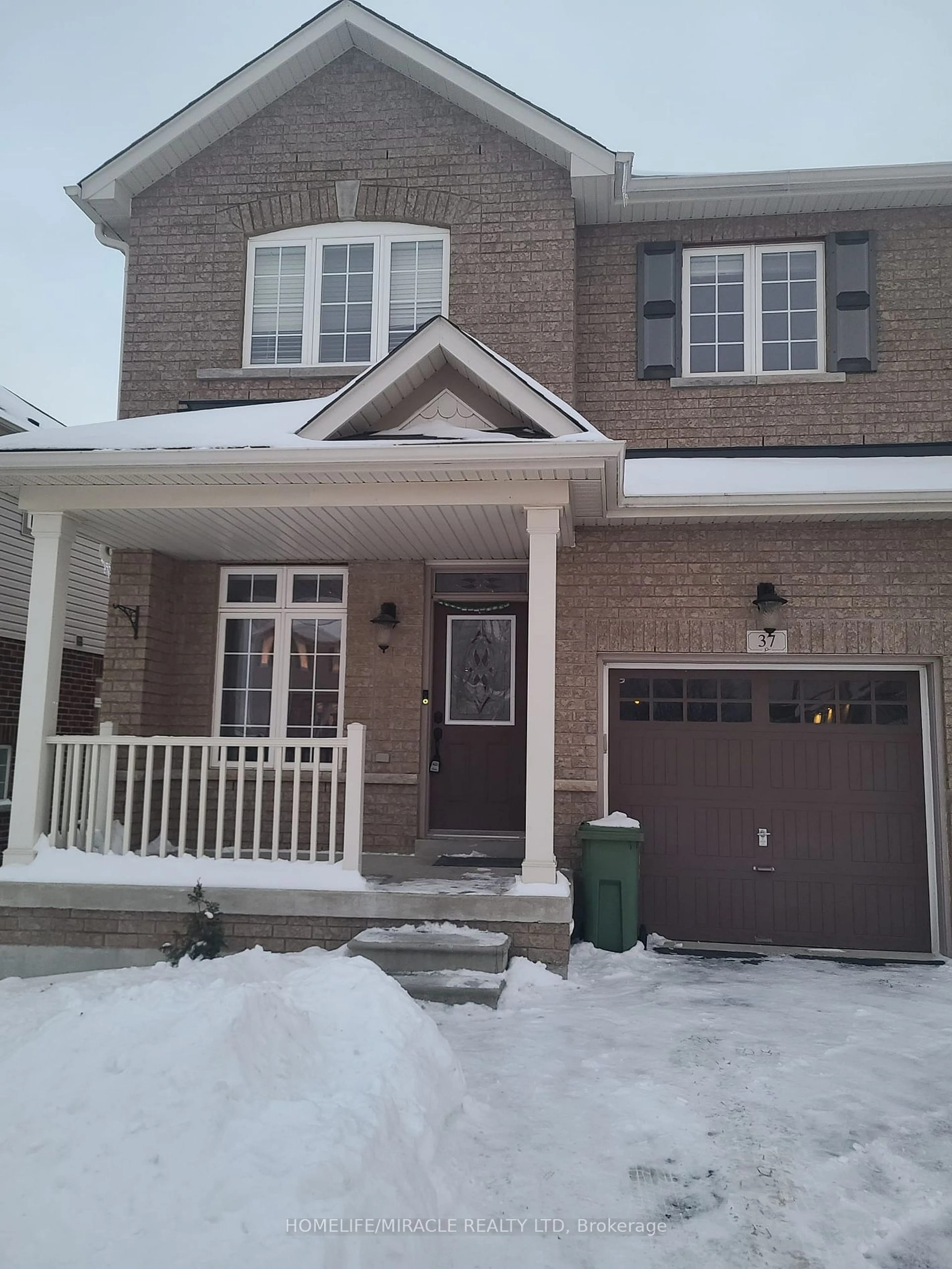 Home with brick exterior material, street for 37 SADIELOU Blvd, Hamilton Ontario L8B 0T2