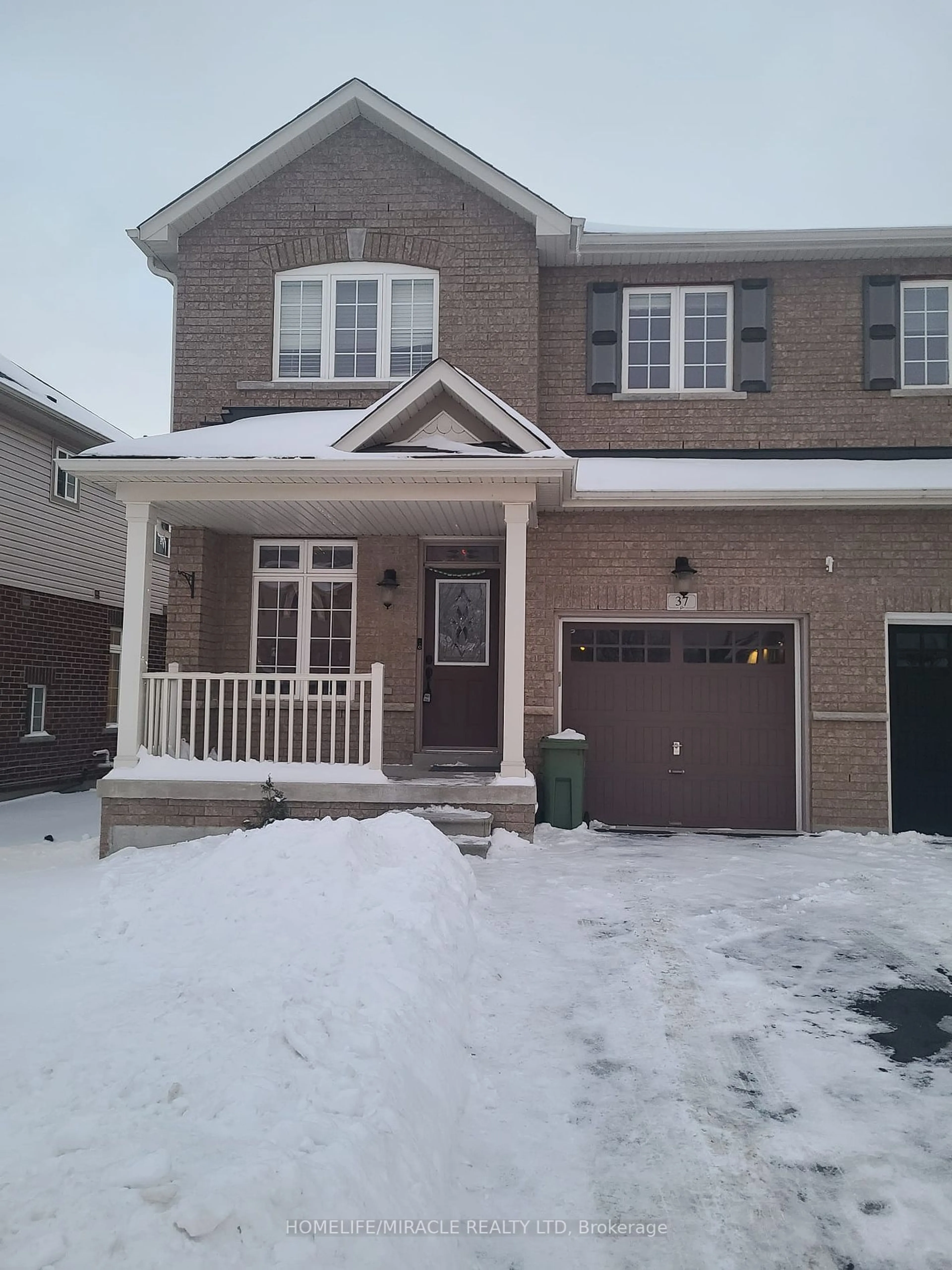 Home with brick exterior material, street for 37 SADIELOU Blvd, Hamilton Ontario L8B 0T2