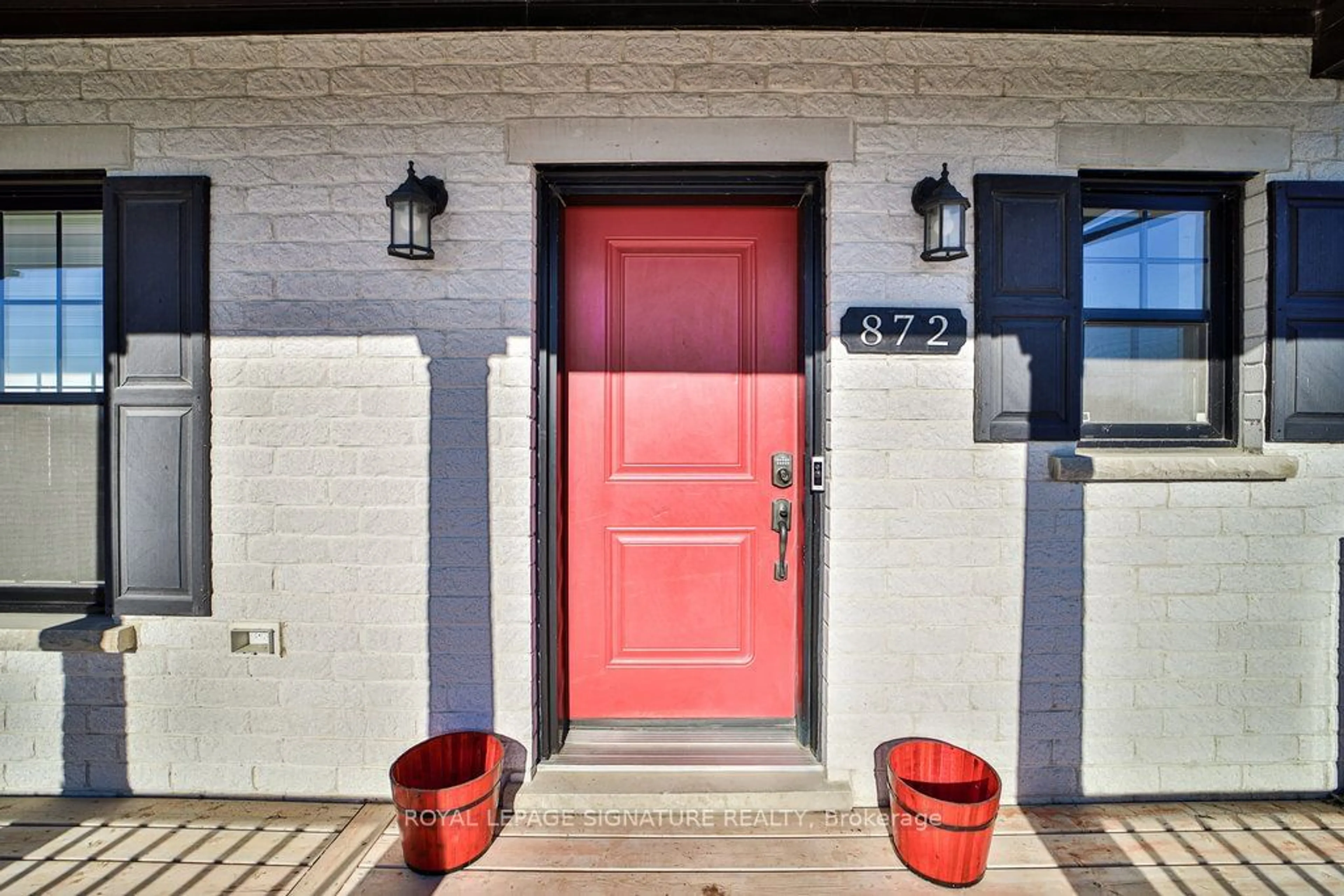 Indoor entryway for 872 John Fairhurst Blvd, Cobourg Ontario K9A 0L1