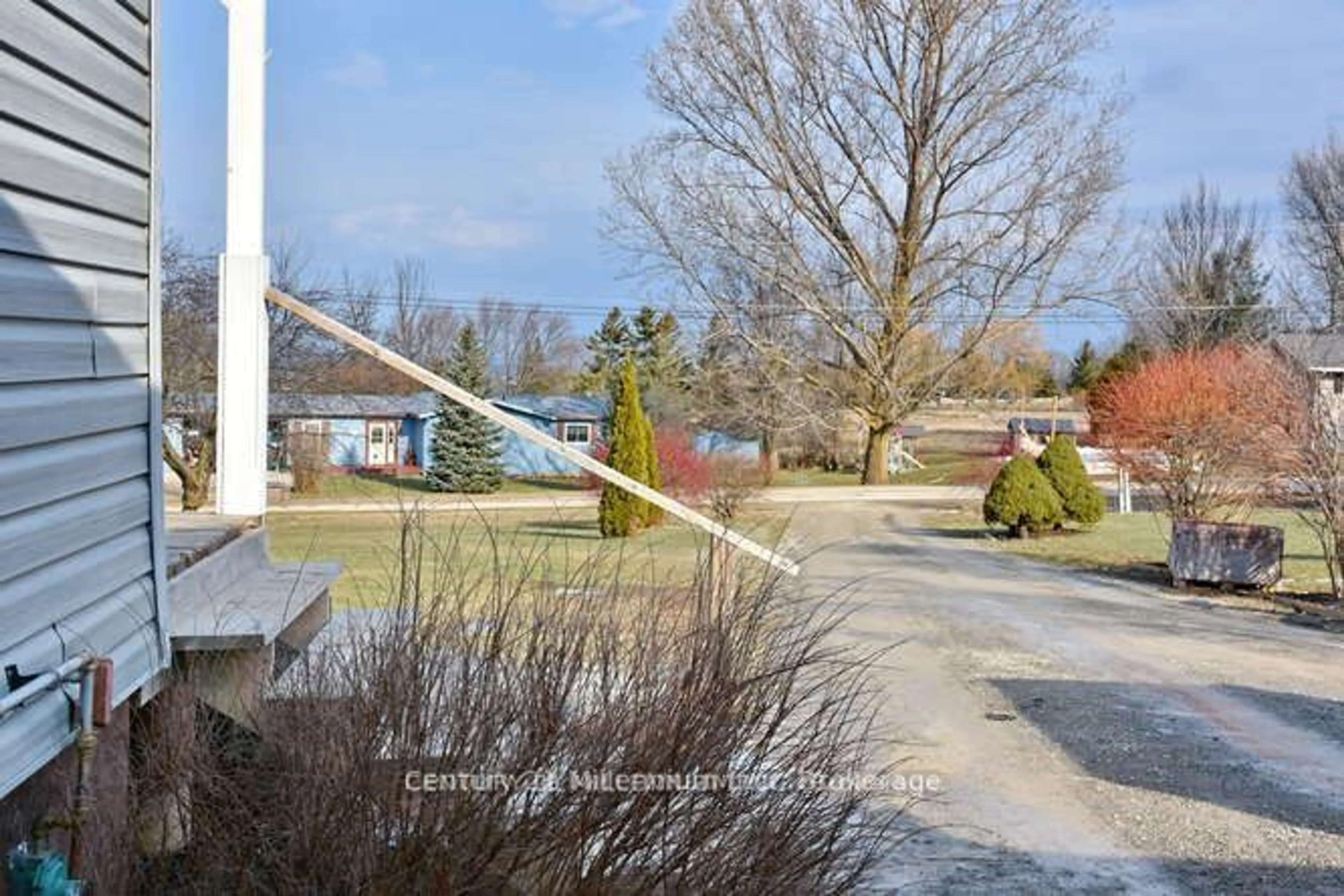 Patio, street for 114 Holmcrest Lane, Meaford Ontario N4L 1W7