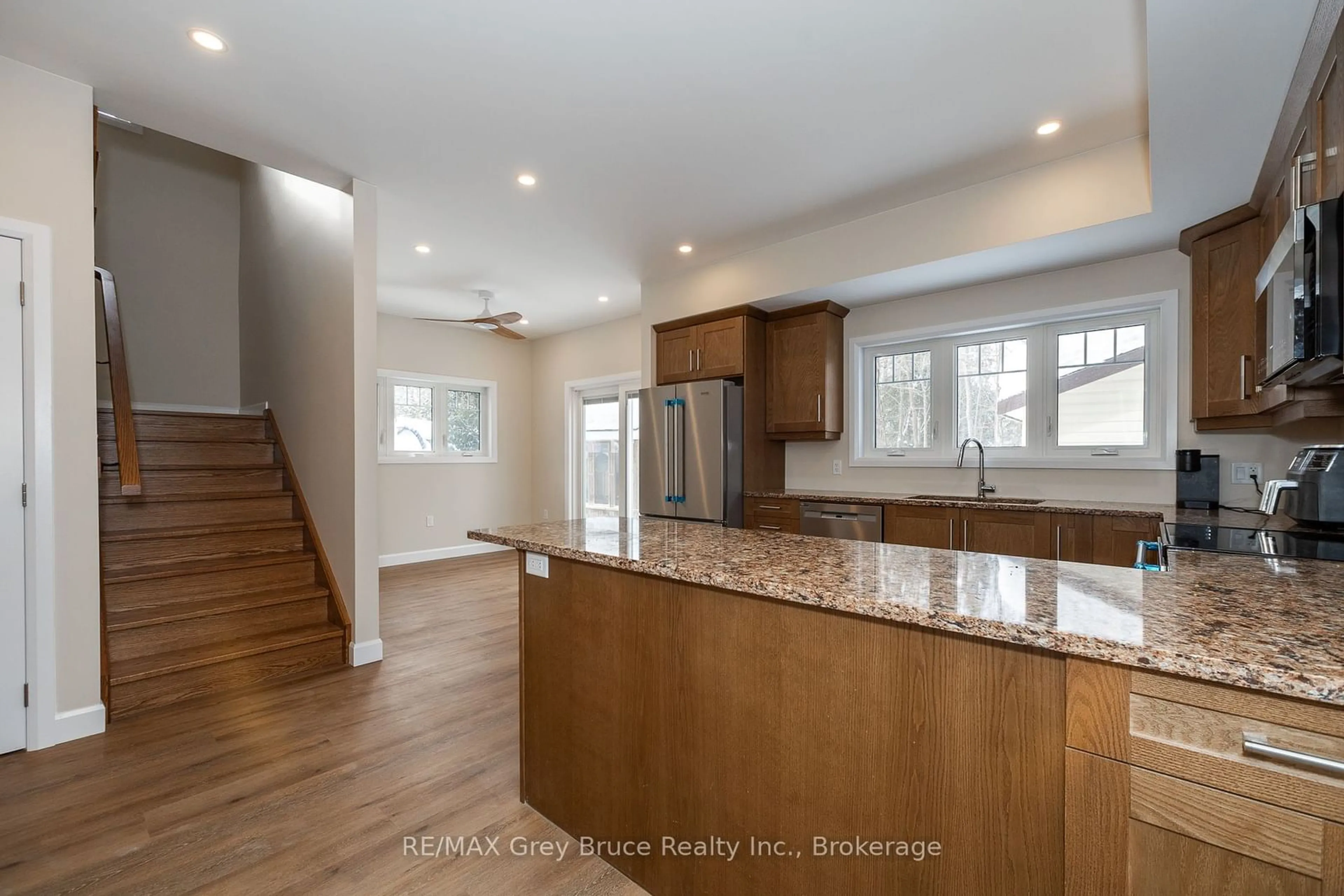 Open concept kitchen, unknown for 457 Huron Rd Rd, South Bruce Peninsula Ontario N0H 2T0