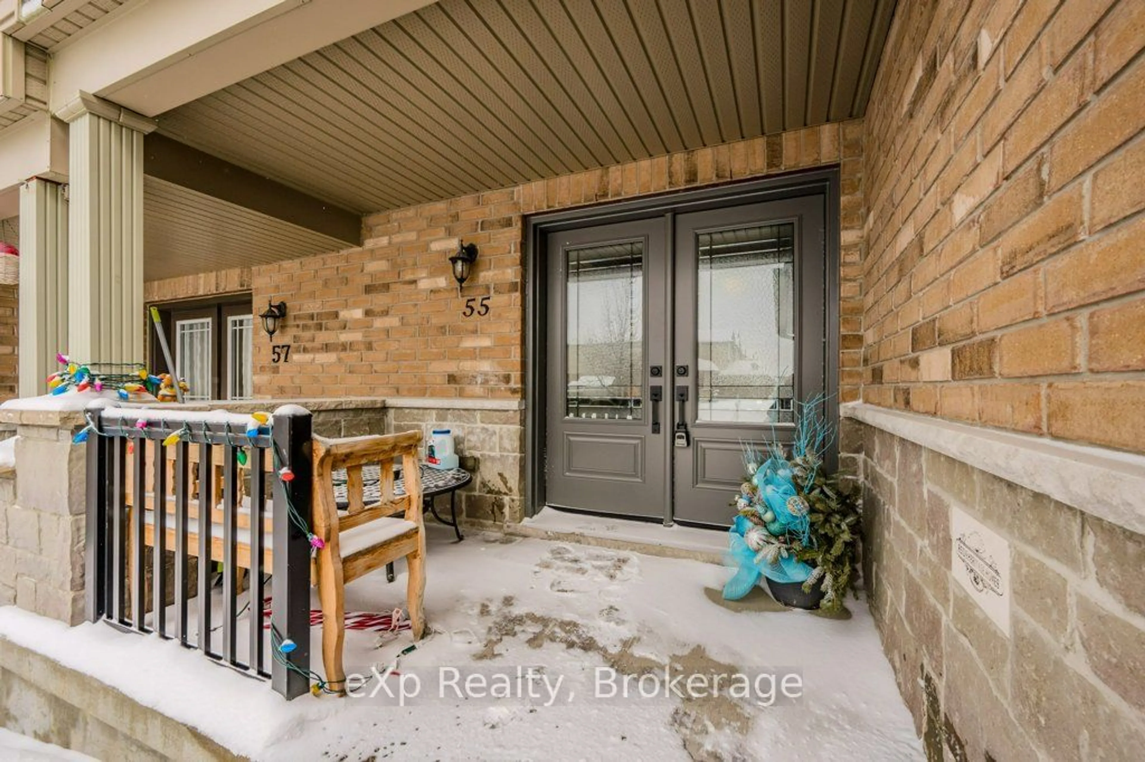 Indoor entryway for 55 Laughland Lane, Guelph Ontario N1L 0C9