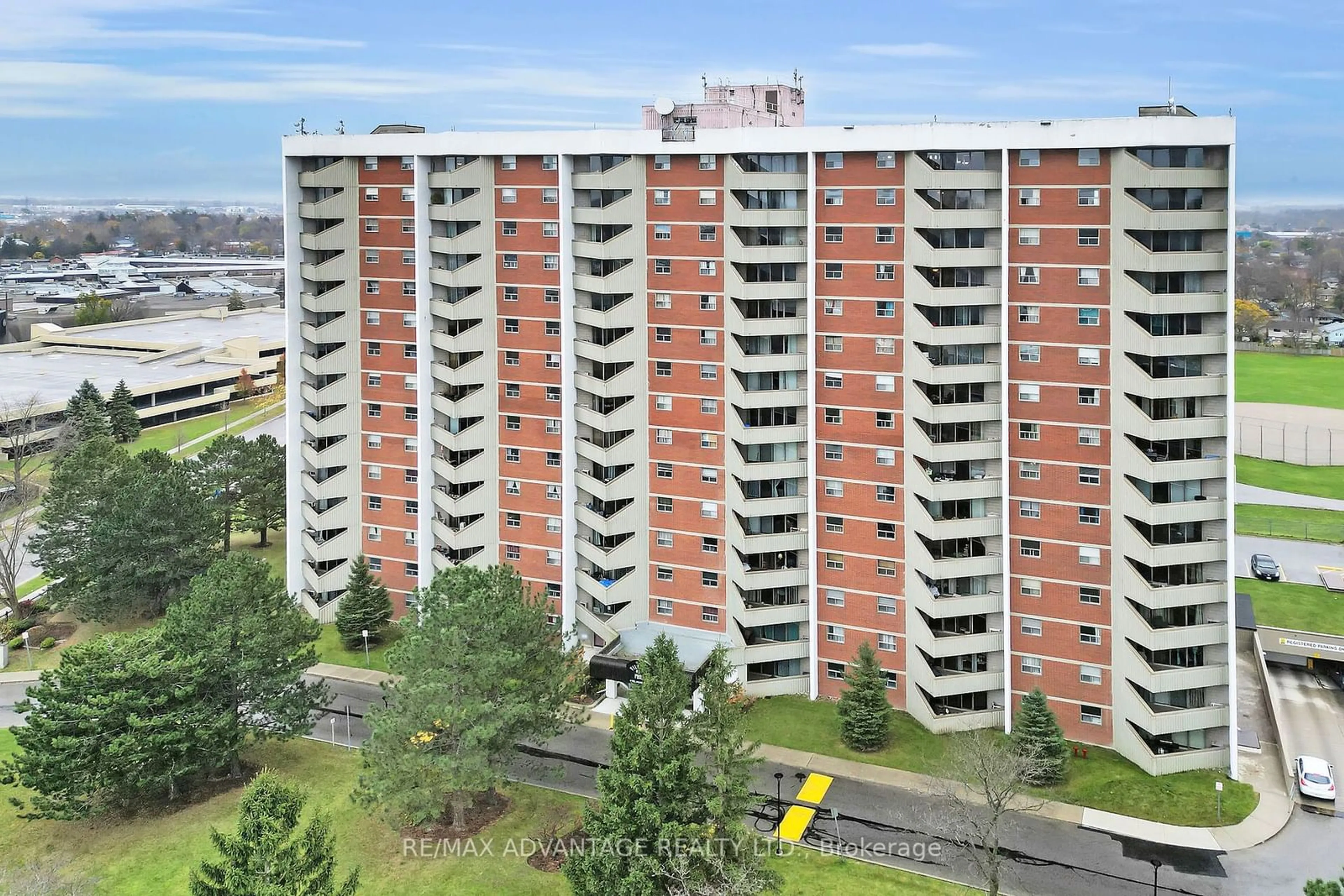 A pic from outside/outdoor area/front of a property/back of a property/a pic from drone, city buildings view from balcony for 1105 Jalna Blvd #812, London Ontario N6E 2S9