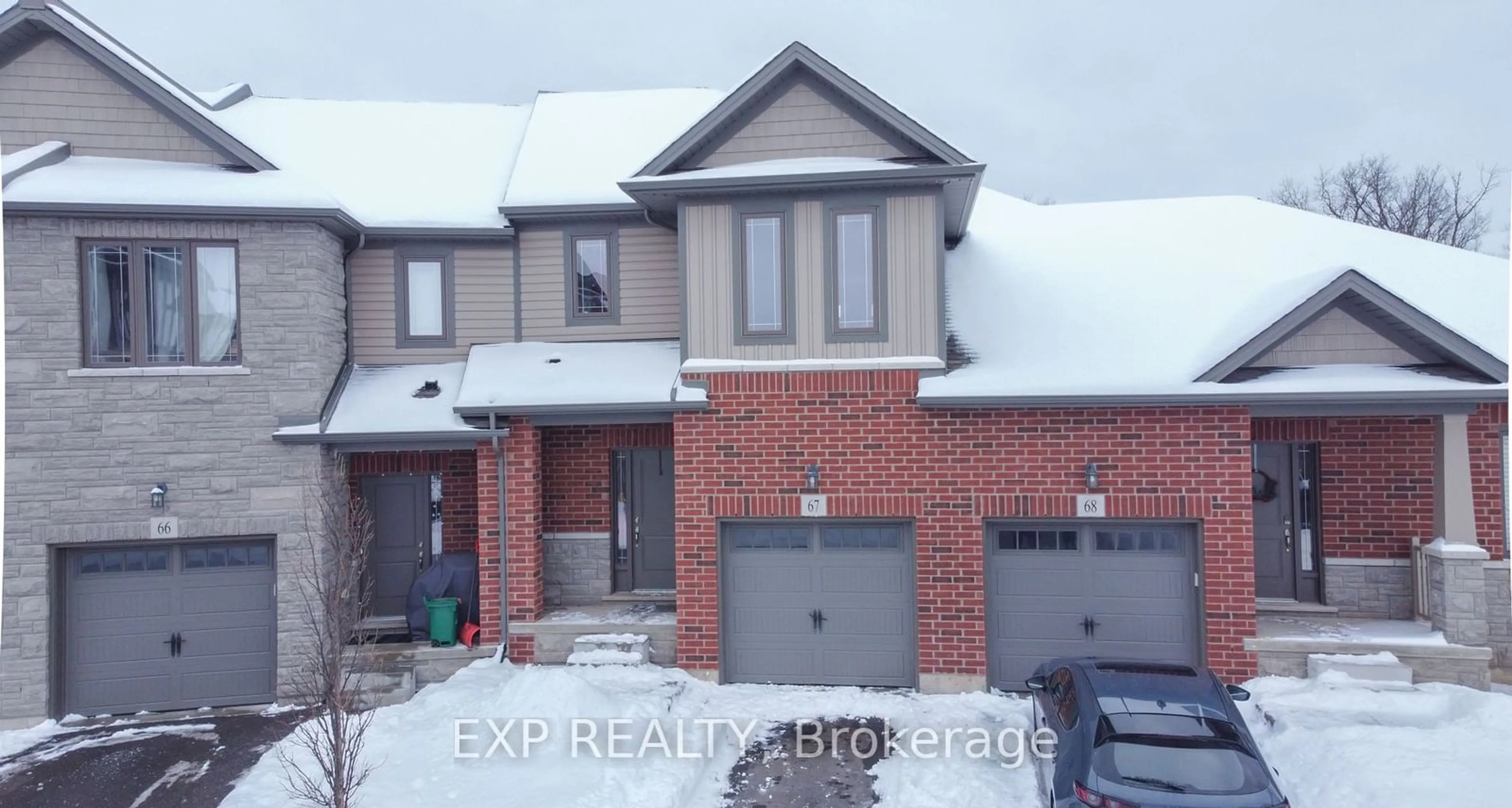 Home with brick exterior material, street for 77 Diana Ave #67, Brant Ontario N3T 0R6