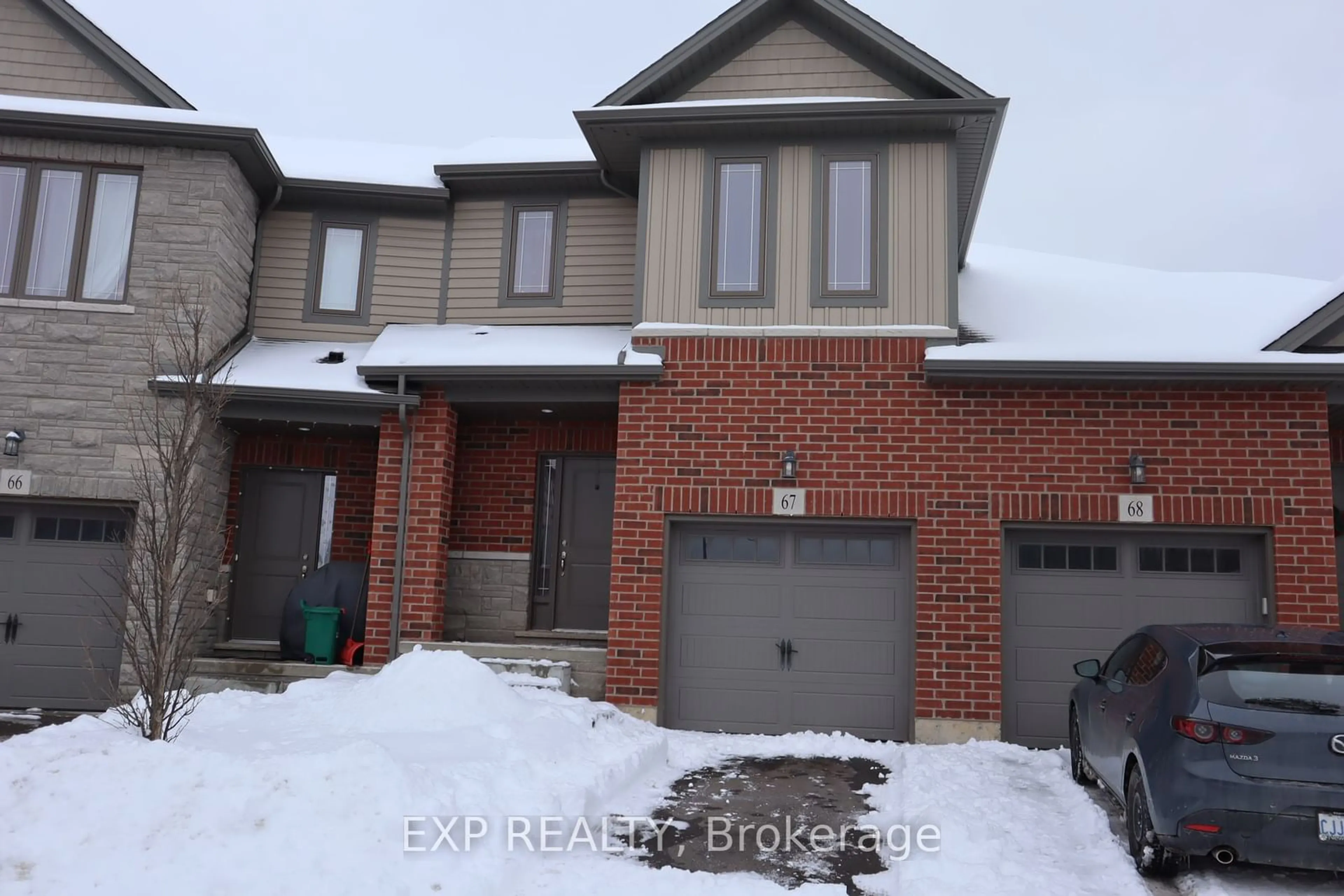 Home with brick exterior material, street for 77 Diana Ave #67, Brant Ontario N3T 0R6