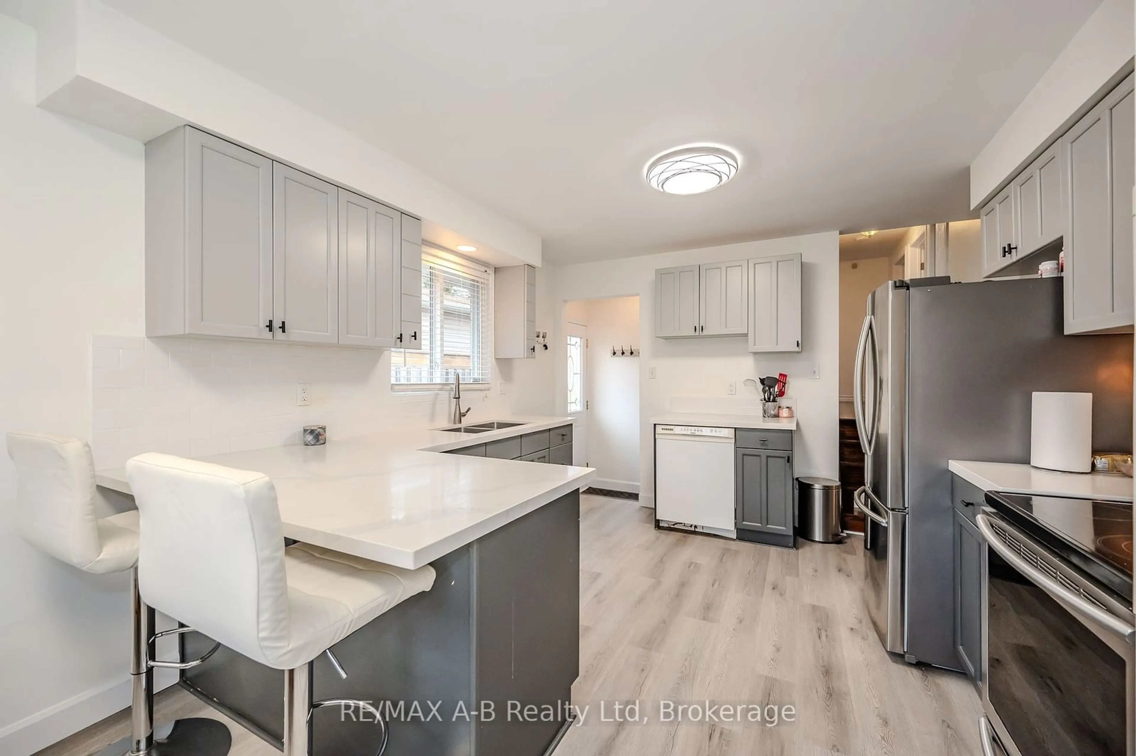 Open concept kitchen, unknown for 5 Shea Cres, Kitchener Ontario N2E 1E7