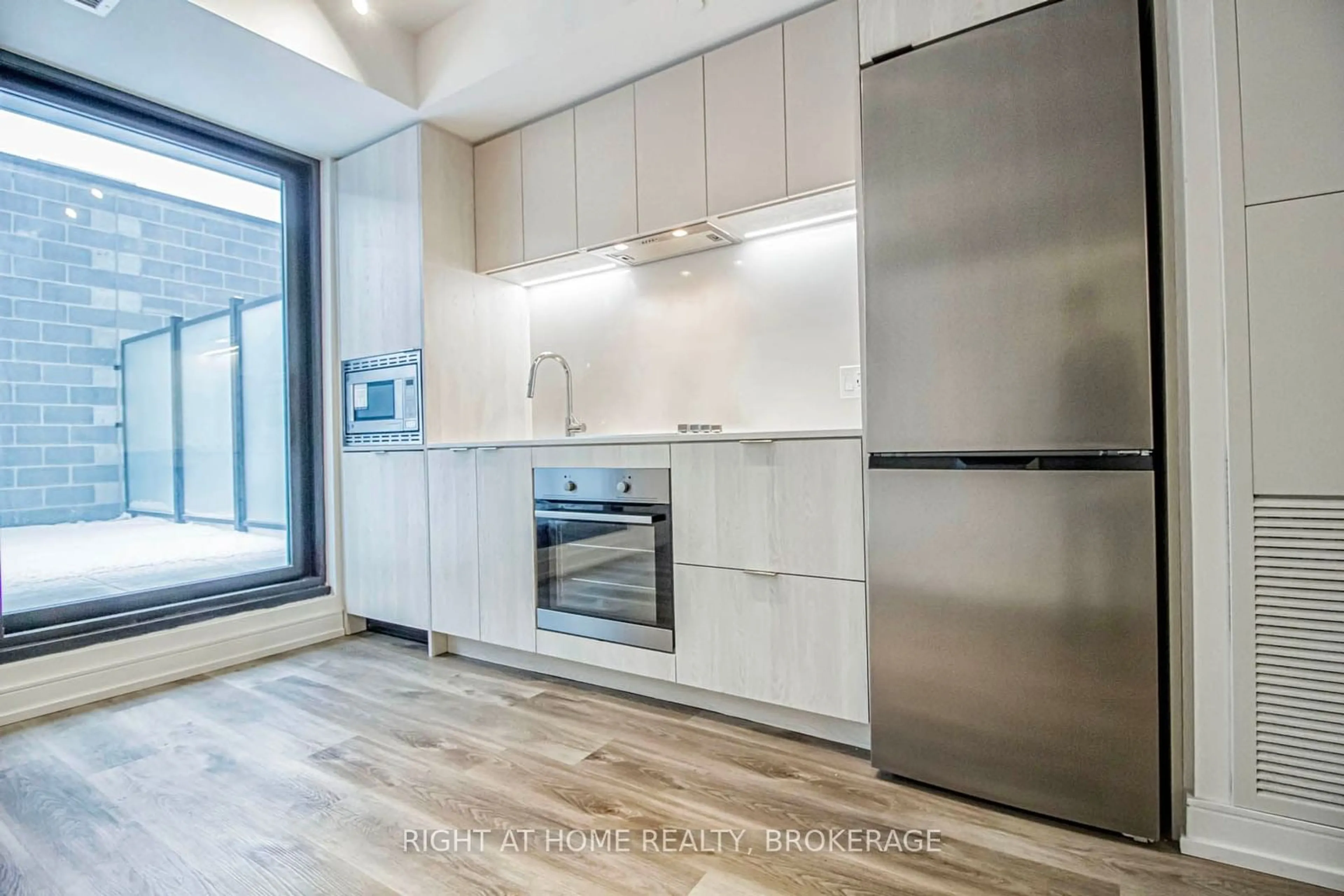 Contemporary kitchen, unknown for 1 Jarvis St #304, Hamilton Ontario L8R 0A8