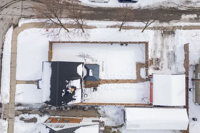 Additional property image - 410 Crockett St