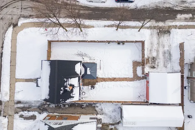 Additional property image - 410 Crockett St