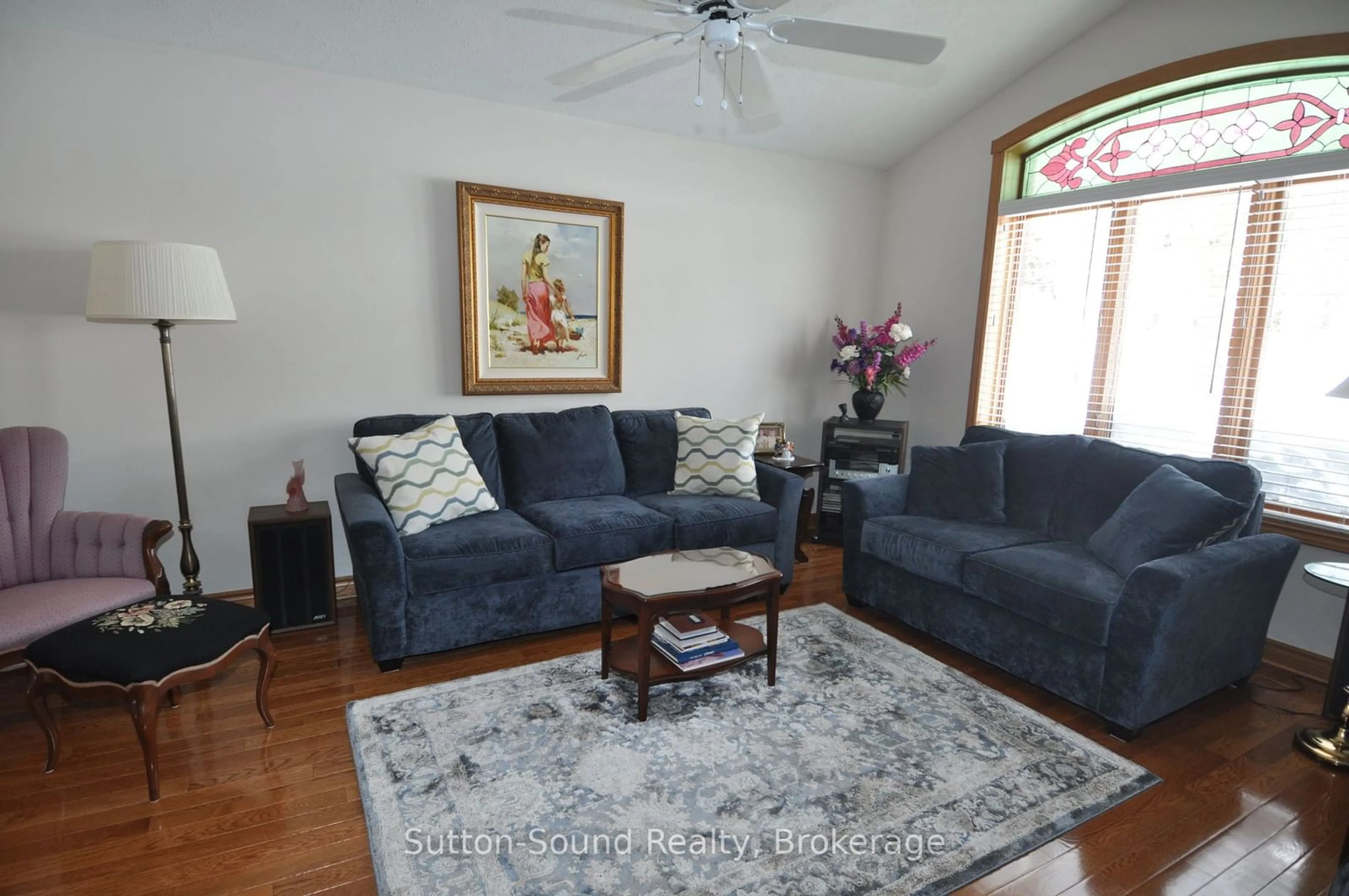 Living room with furniture, unknown for 735 15th St. A West St, Owen Sound Ontario N4K 6V7