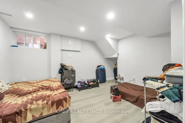 Additional property image - 436 East 14th St