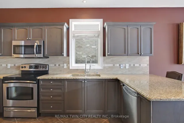 Additional property image - 330 Pine Valley Dr