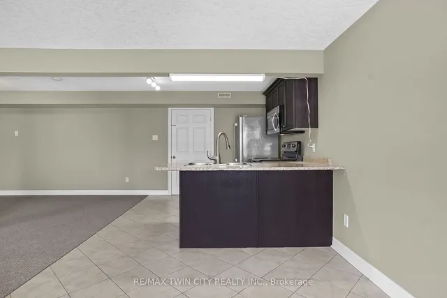 Additional property image - 330 Pine Valley Dr