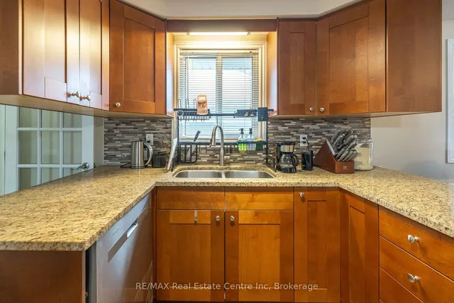 Additional property image - 461 Strasburg Rd