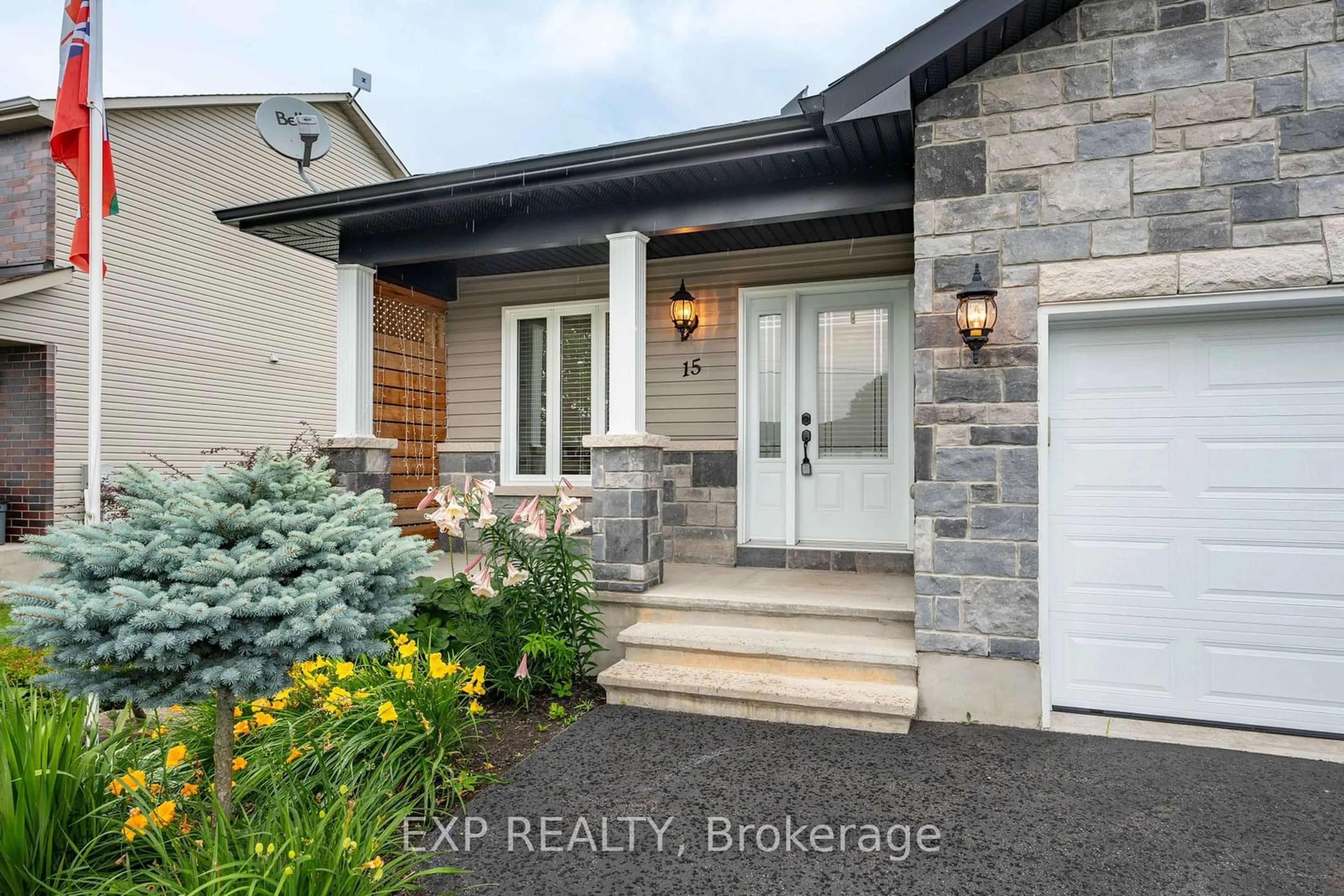 Indoor entryway for 15 Gareau Cres, The Nation Ontario K0C 2B0