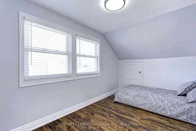Additional property image - 37 Selkirk Ave