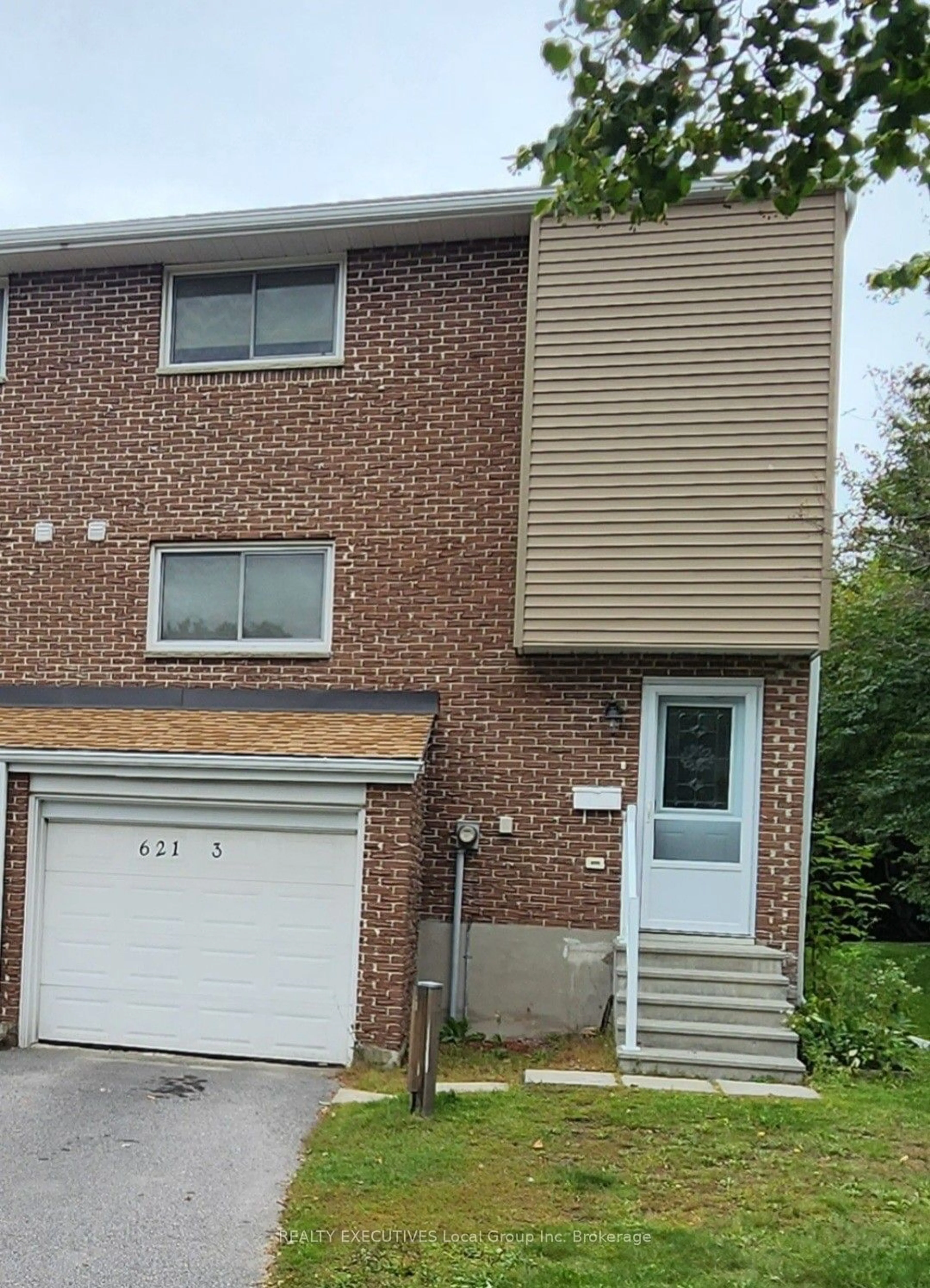 Home with brick exterior material, street for 621 GORMANVILLE Rd #3, North Bay Ontario P1A 8N9