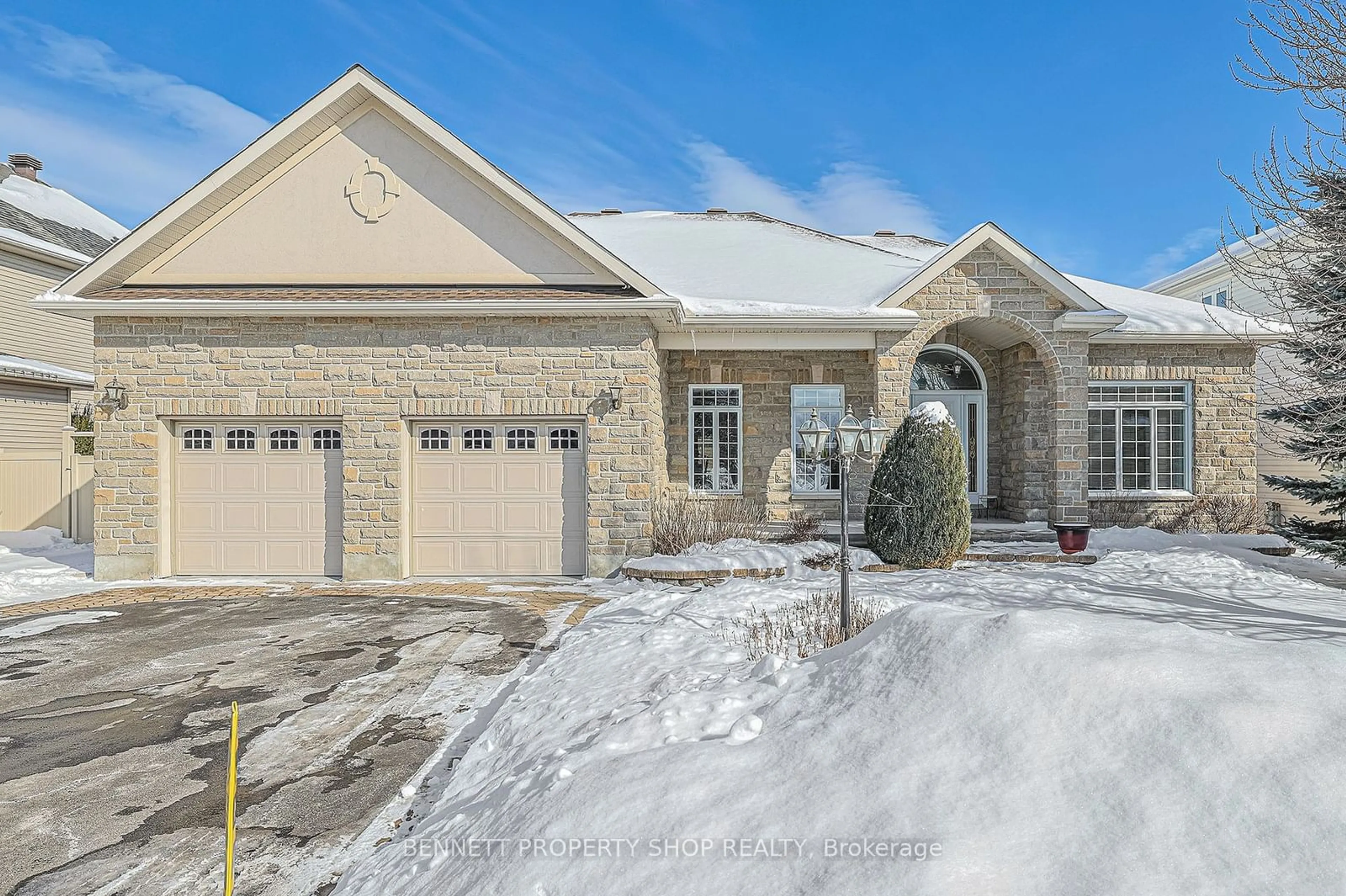 Home with brick exterior material, street for 10 Brightside Ave, Stittsville - Munster - Richmond Ontario K2S 1K5