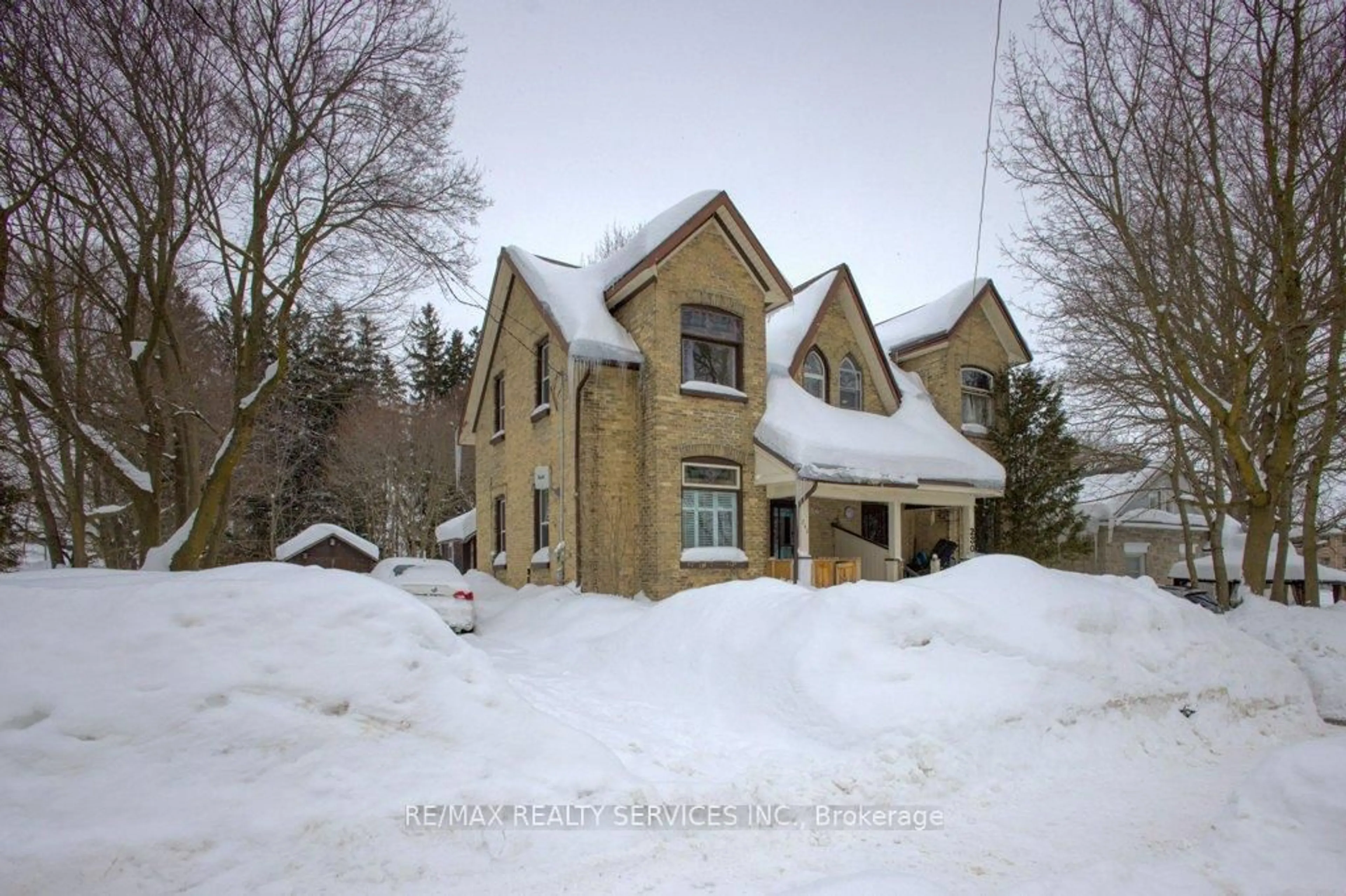 A pic from outside/outdoor area/front of a property/back of a property/a pic from drone, unknown for 240 Fergus St, Wellington North Ontario N0G 2L2