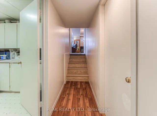 Additional property image - 93 Uxbridge Cres
