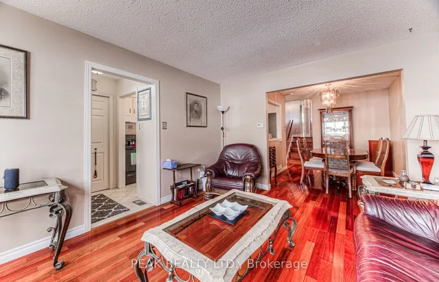 Additional property image - 93 Uxbridge Cres