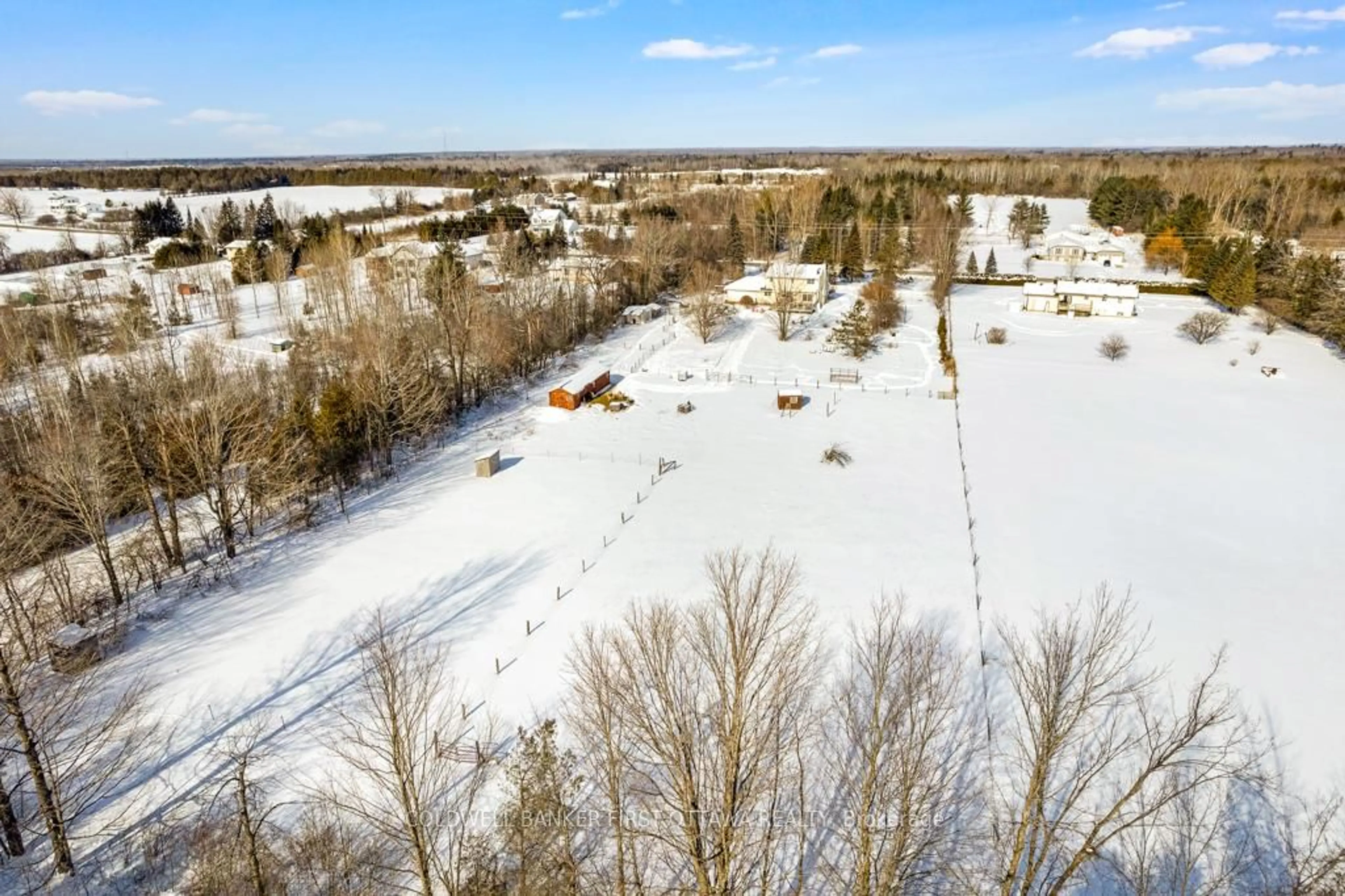 A pic from outside/outdoor area/front of a property/back of a property/a pic from drone, water/lake/river/ocean view for 810 KENNEDY Rd, North Grenville Ontario K0G 1J0