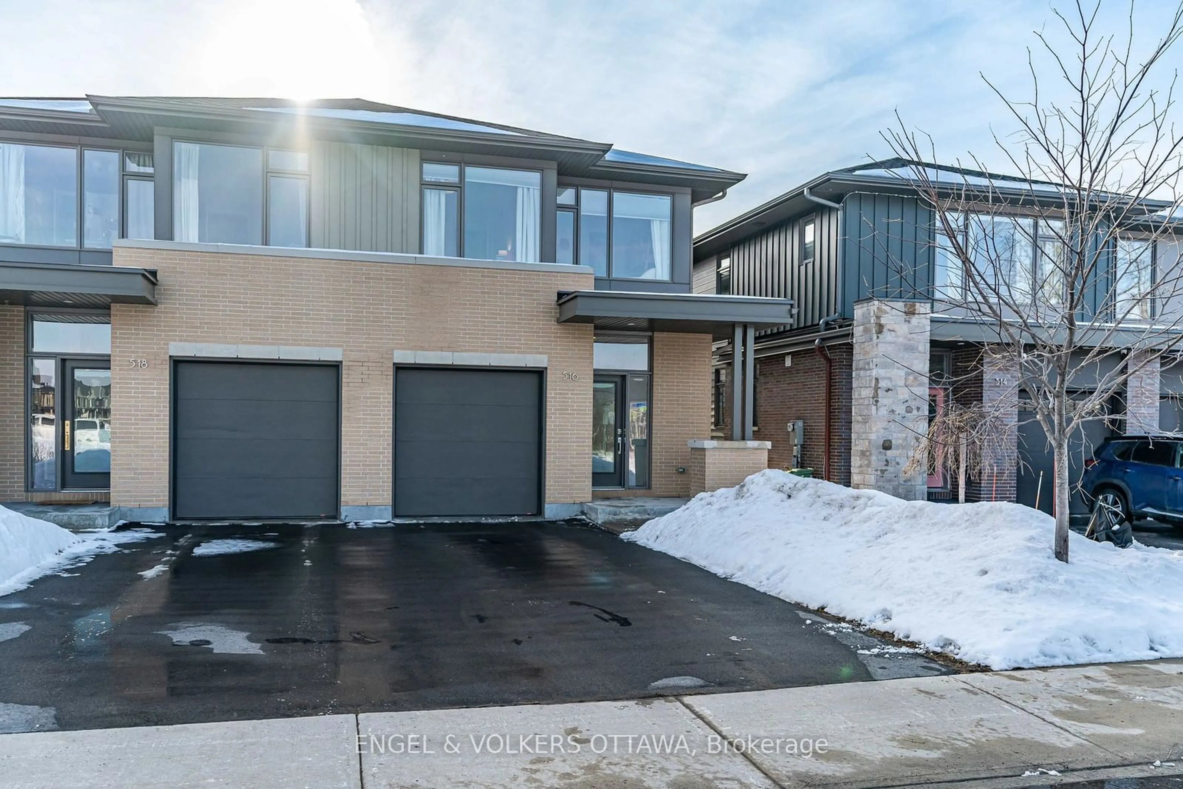 Home with brick exterior material, street for 516 Chene Way, Manor Park - Cardinal Glen and Area Ontario K1K 4Y9