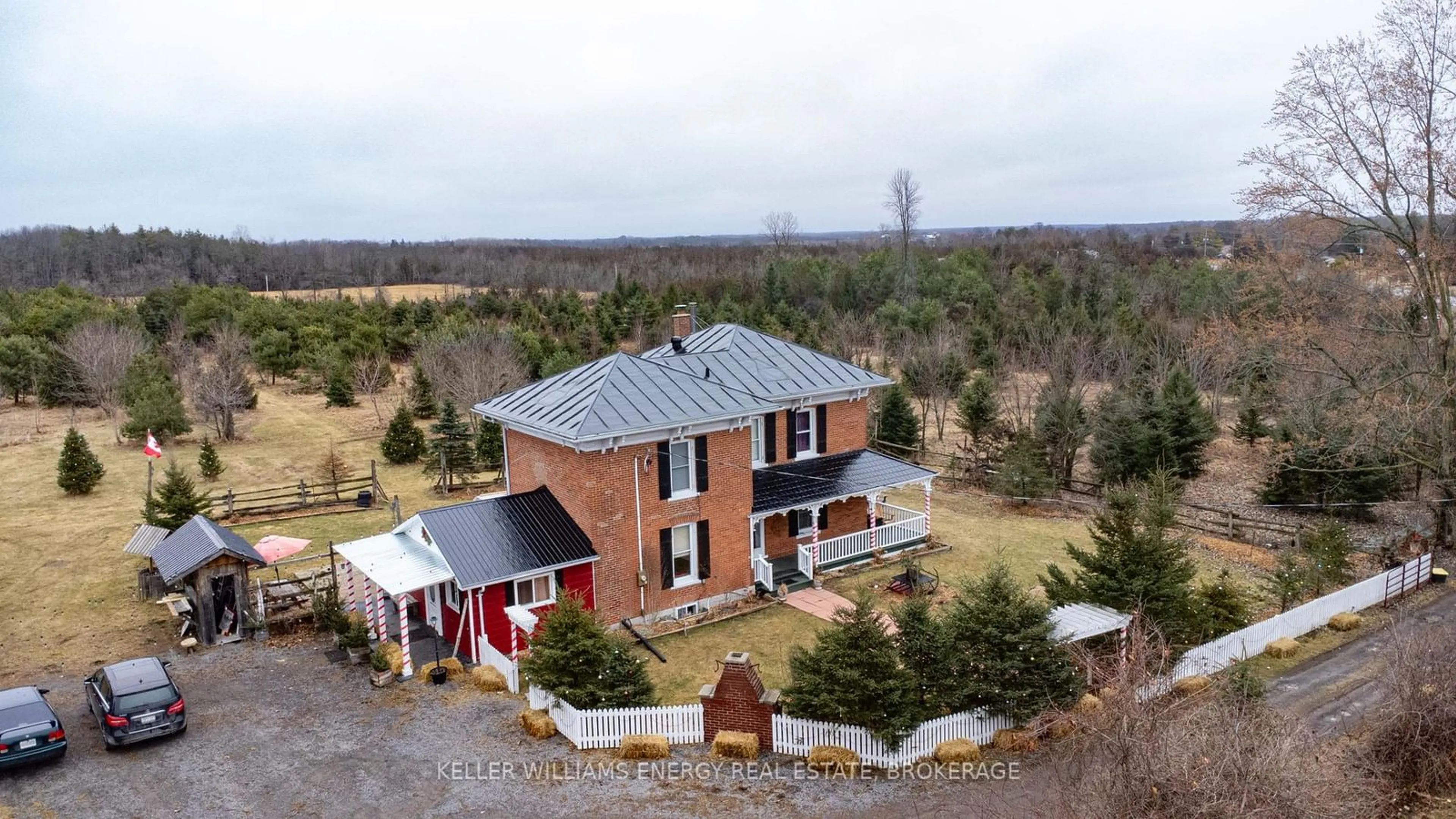 A pic from outside/outdoor area/front of a property/back of a property/a pic from drone, building for 7685 County 2 Rd, Greater Napanee Ontario K7R 3K6