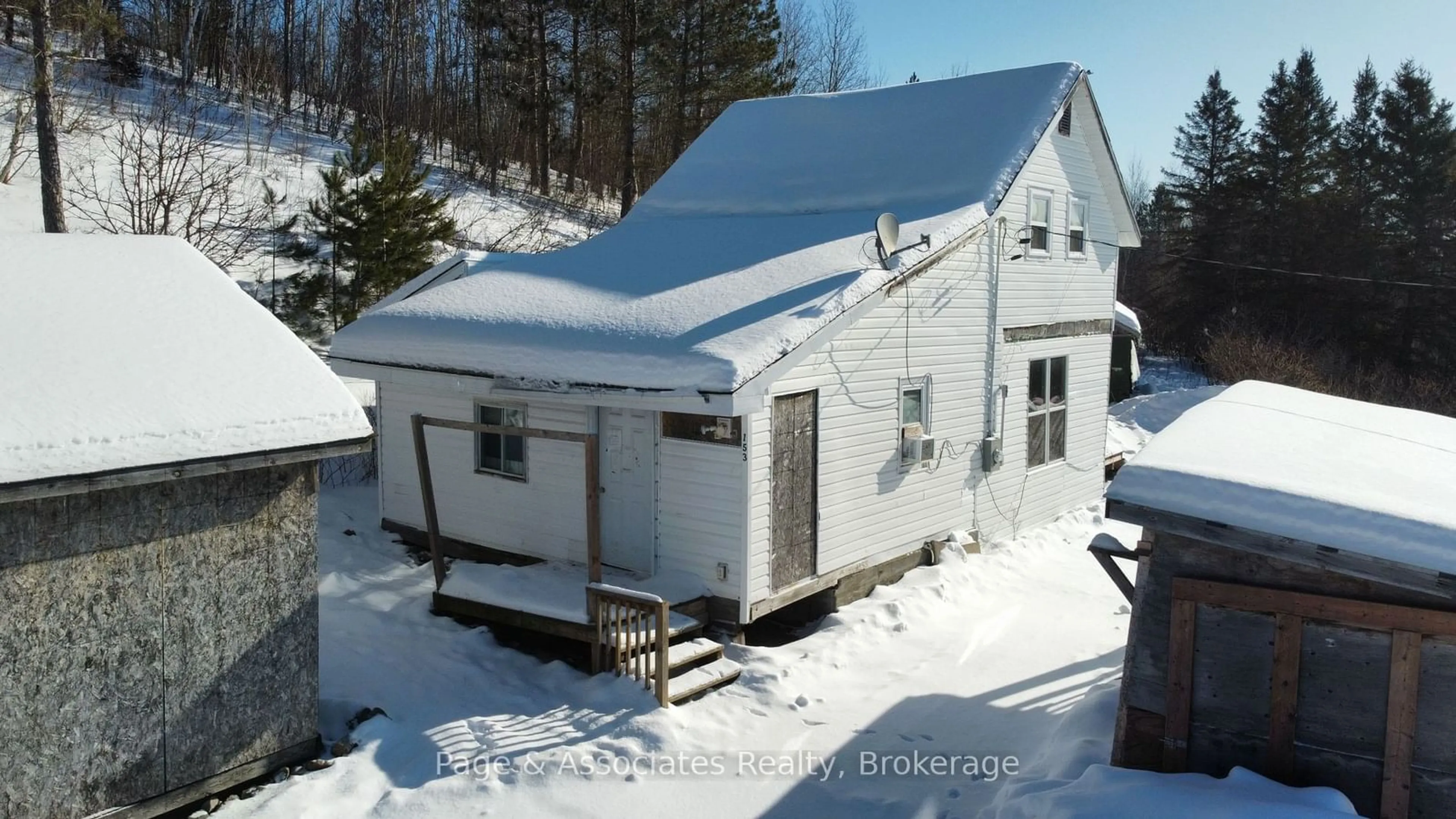 Shed for 153 Robidas St, West Nipissing Ontario P0H 1M0